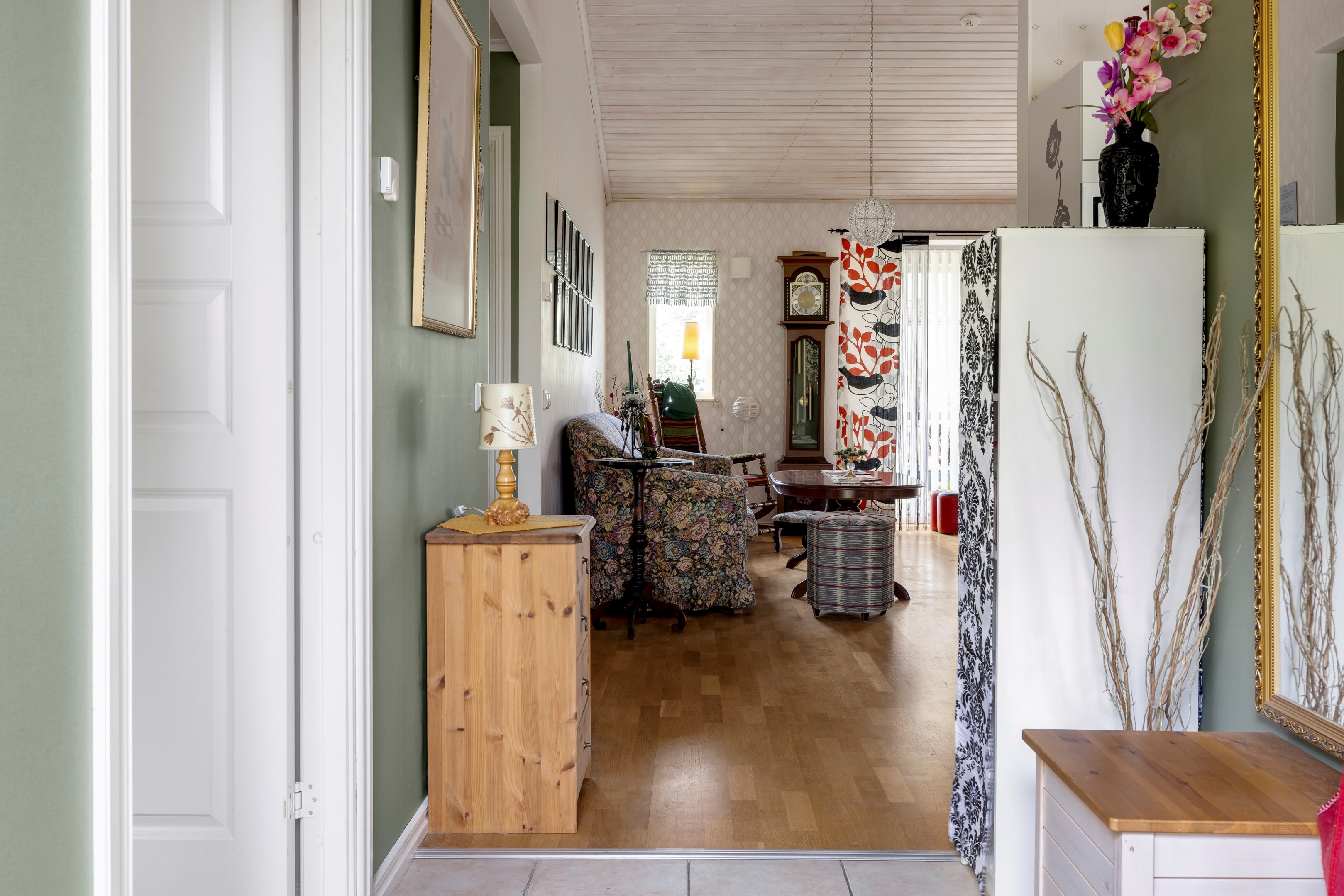 Bostadsbild från Badvägen 2, Till salu i Morgongåva, Heby