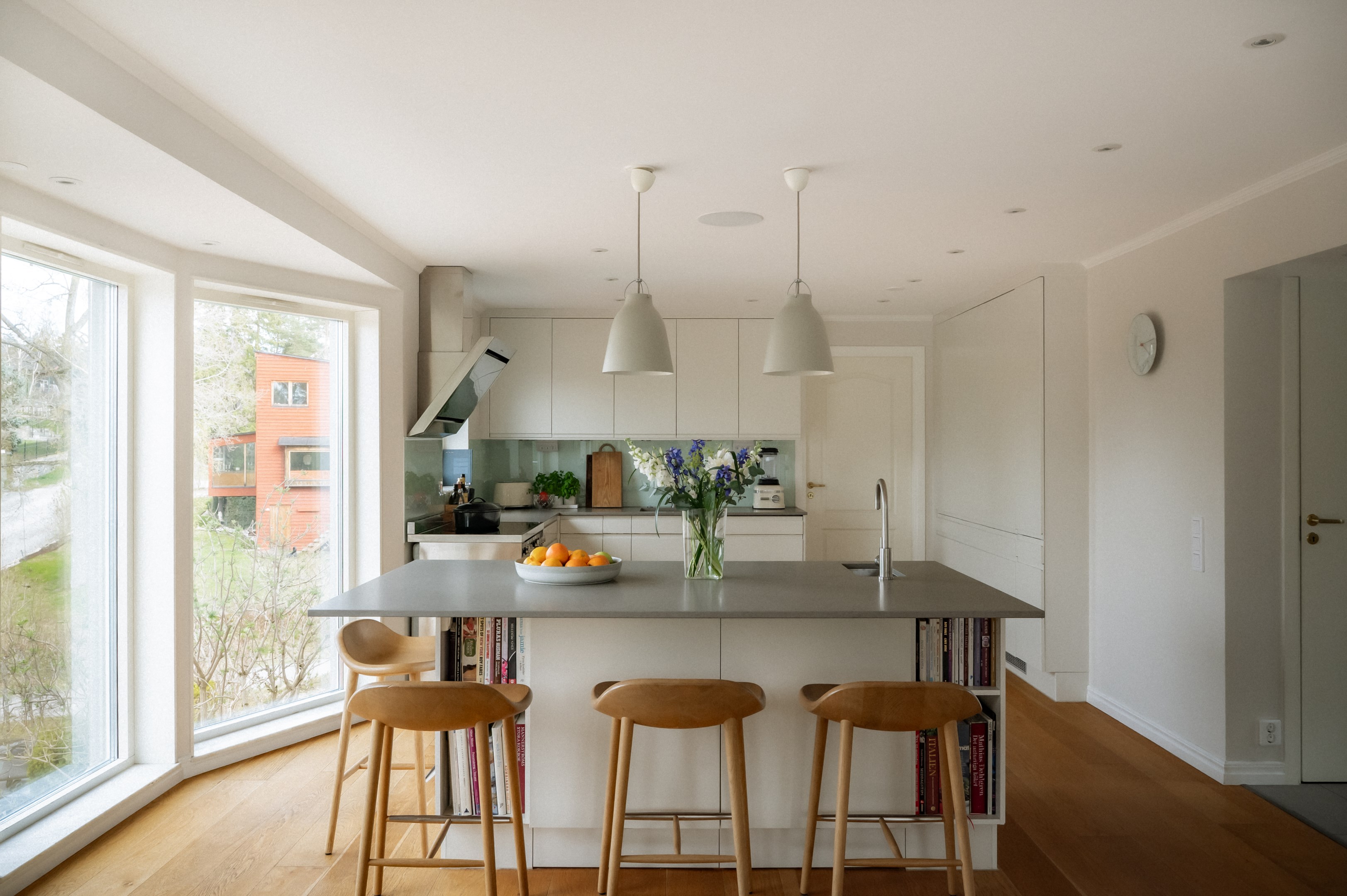 Bostadsbild från Ryttarvägen 18, Såld i Lännersta, Nacka