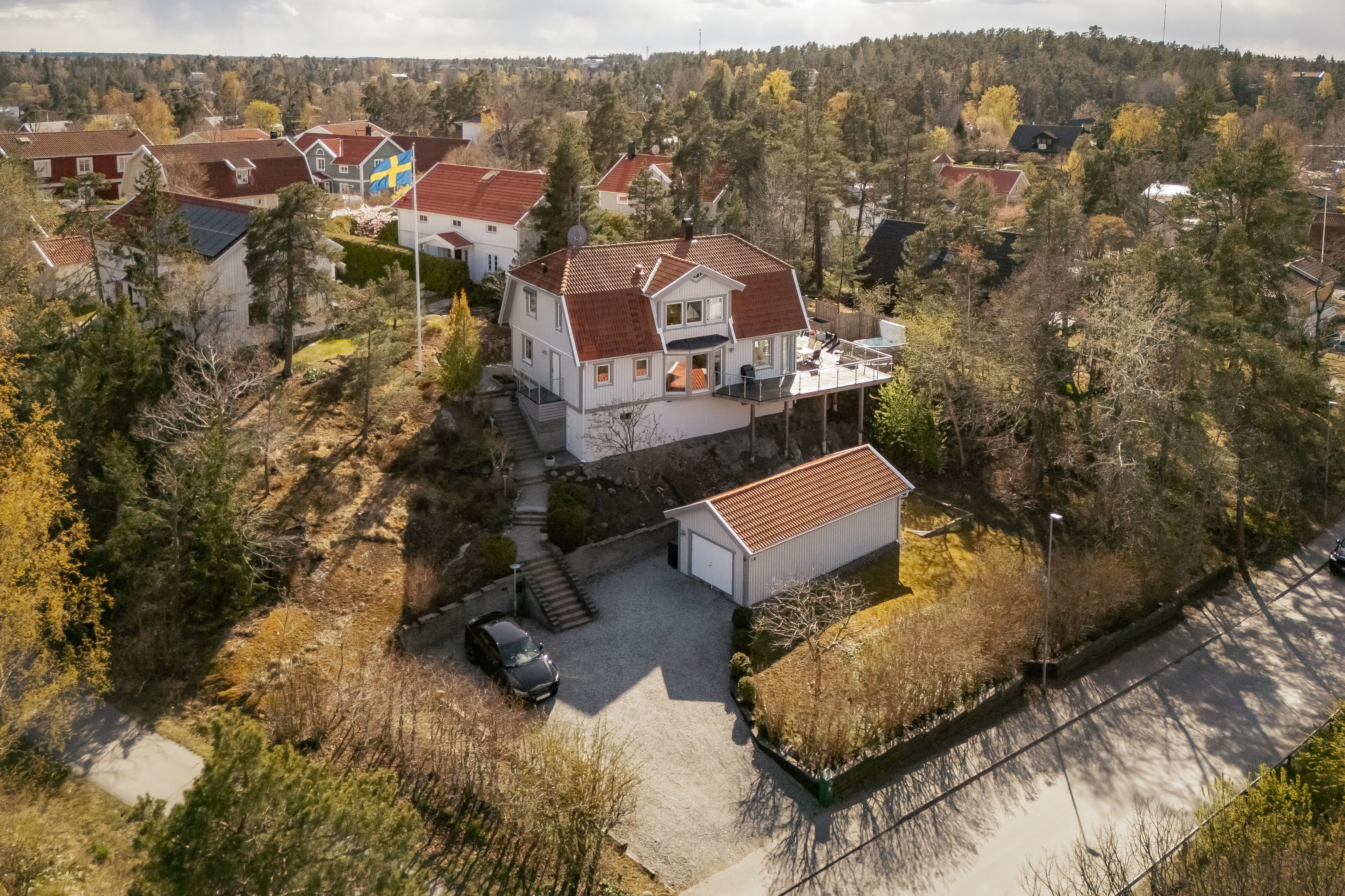 Bostadsbild från Ryttarvägen 18, Såld i Lännersta, Nacka