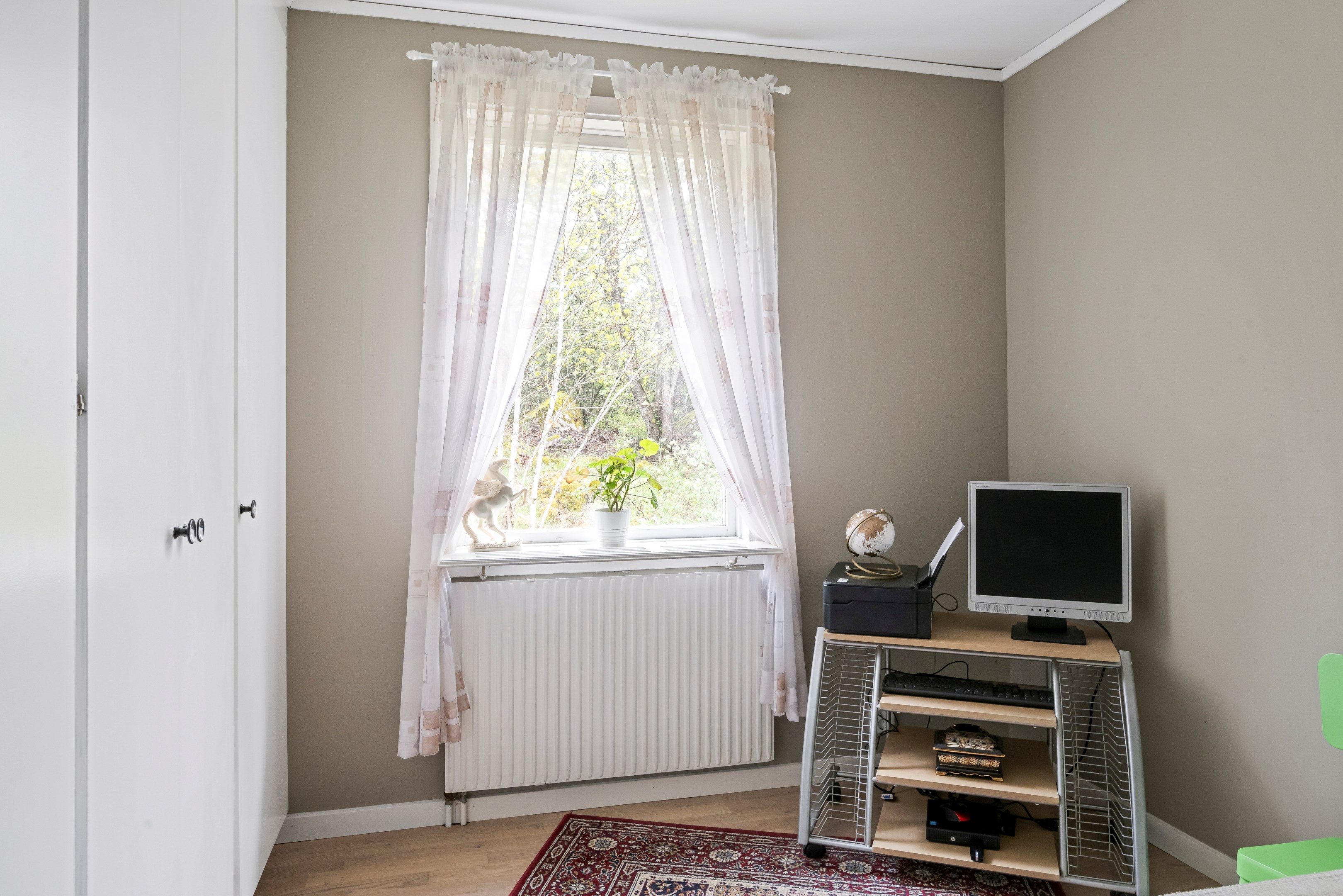 Bostadsbild från Lejsta 29, Till salu i Rasbo, Uppsala