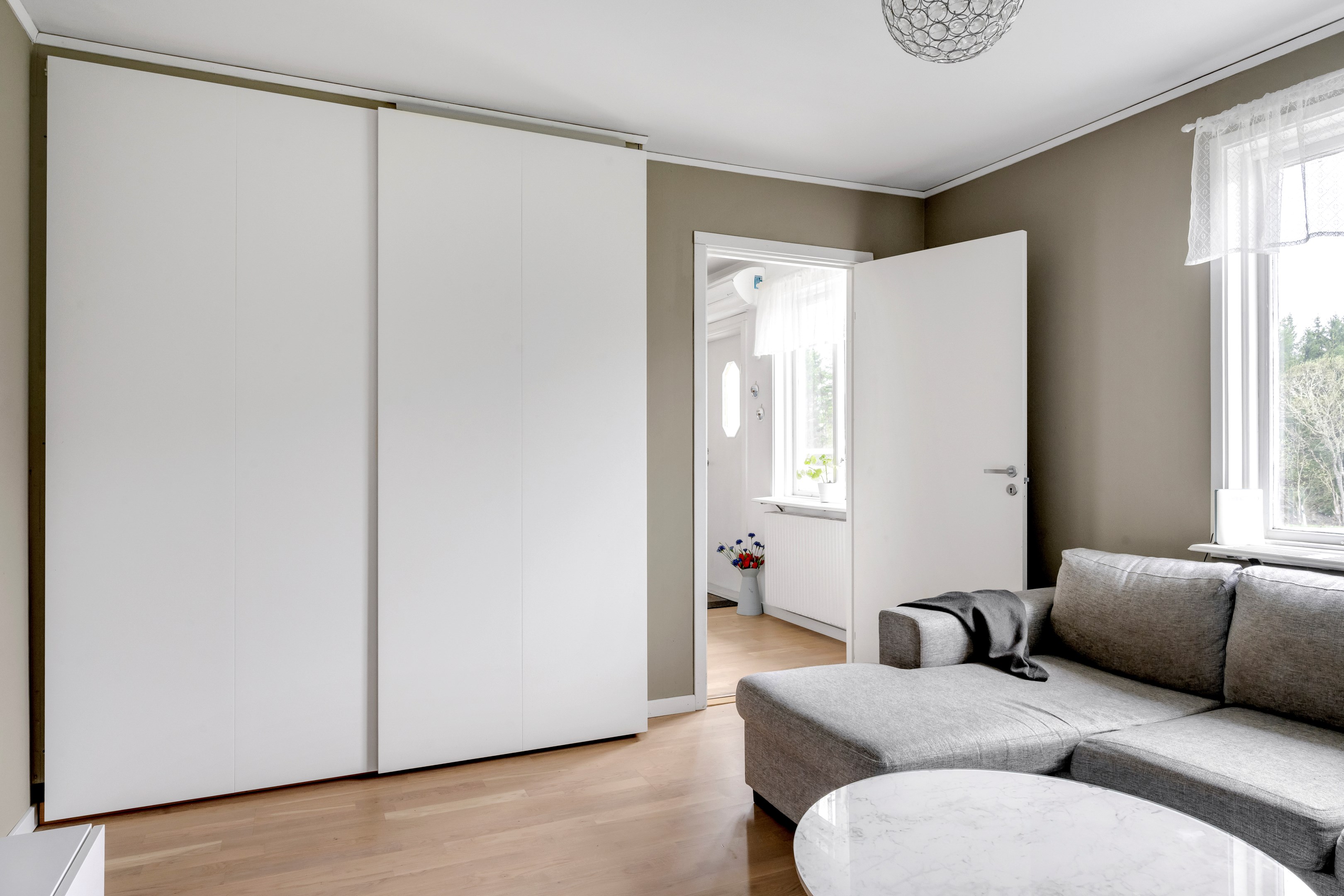Bostadsbild från Lejsta 29, Till salu i Rasbo, Uppsala