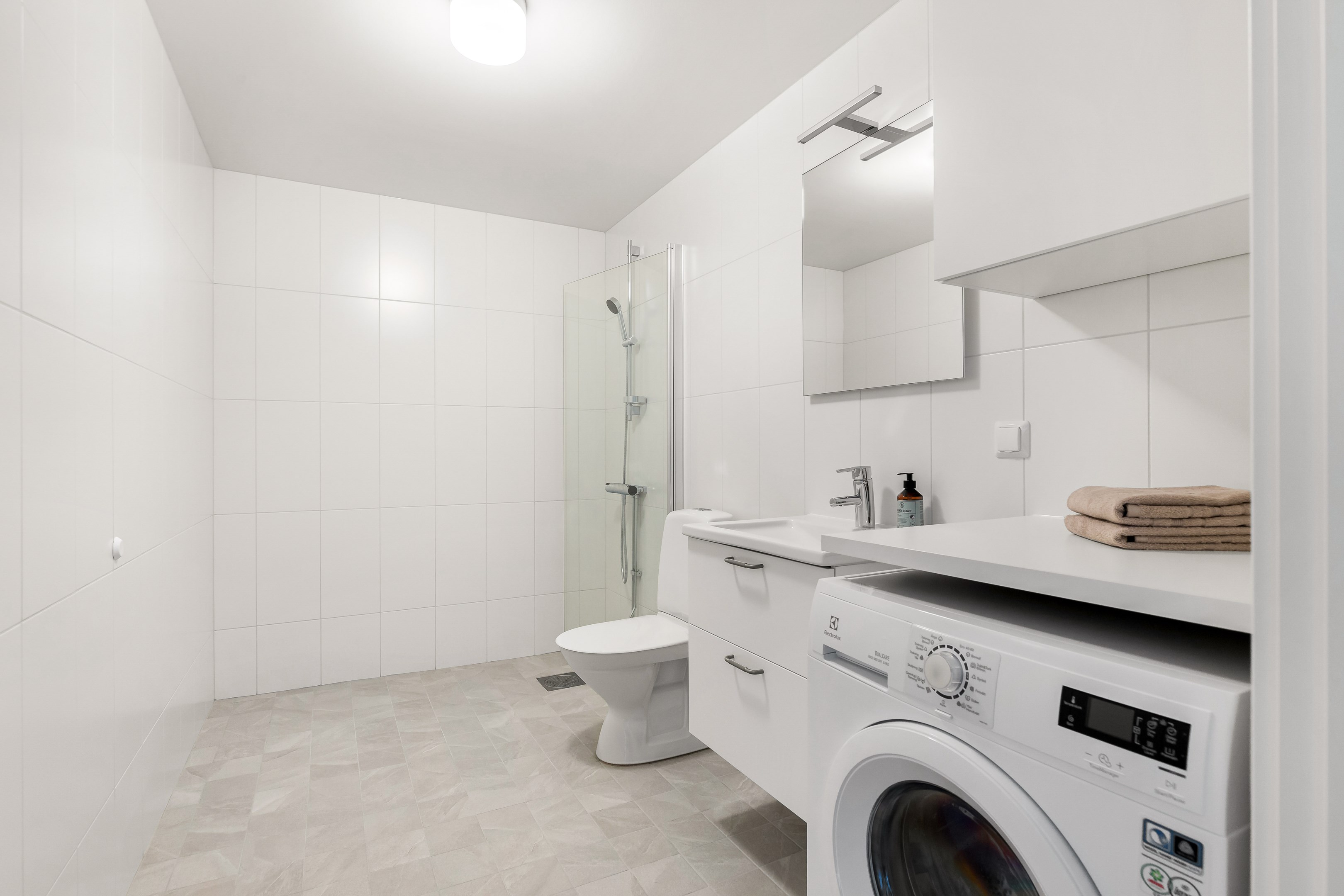 Bostadsbild från Solnavägen 29J, Kommande i Solna centrum, Solna