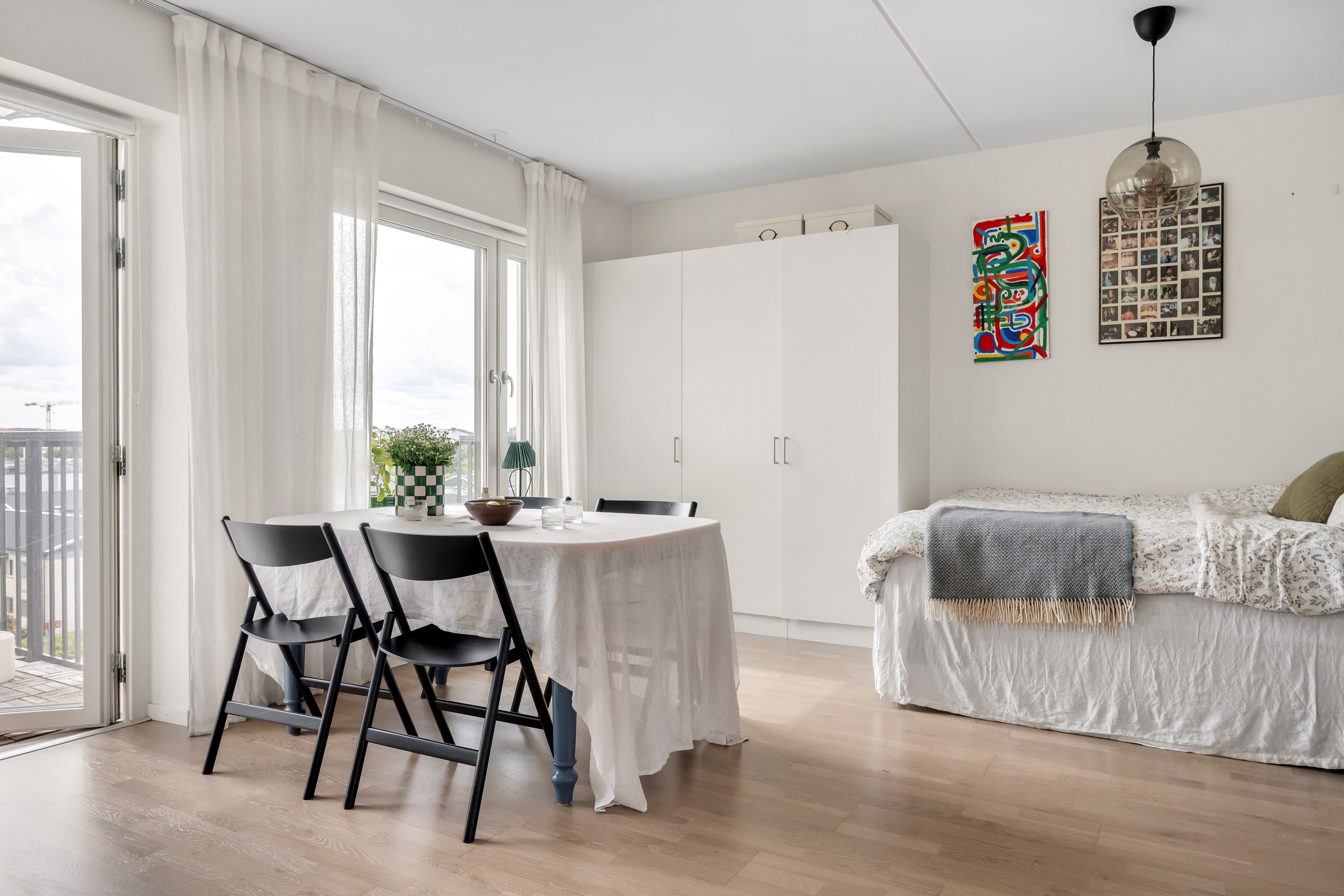 Bostadsbild från Råbyvägen 86, Till salu i Kapellgärdet, Uppsala