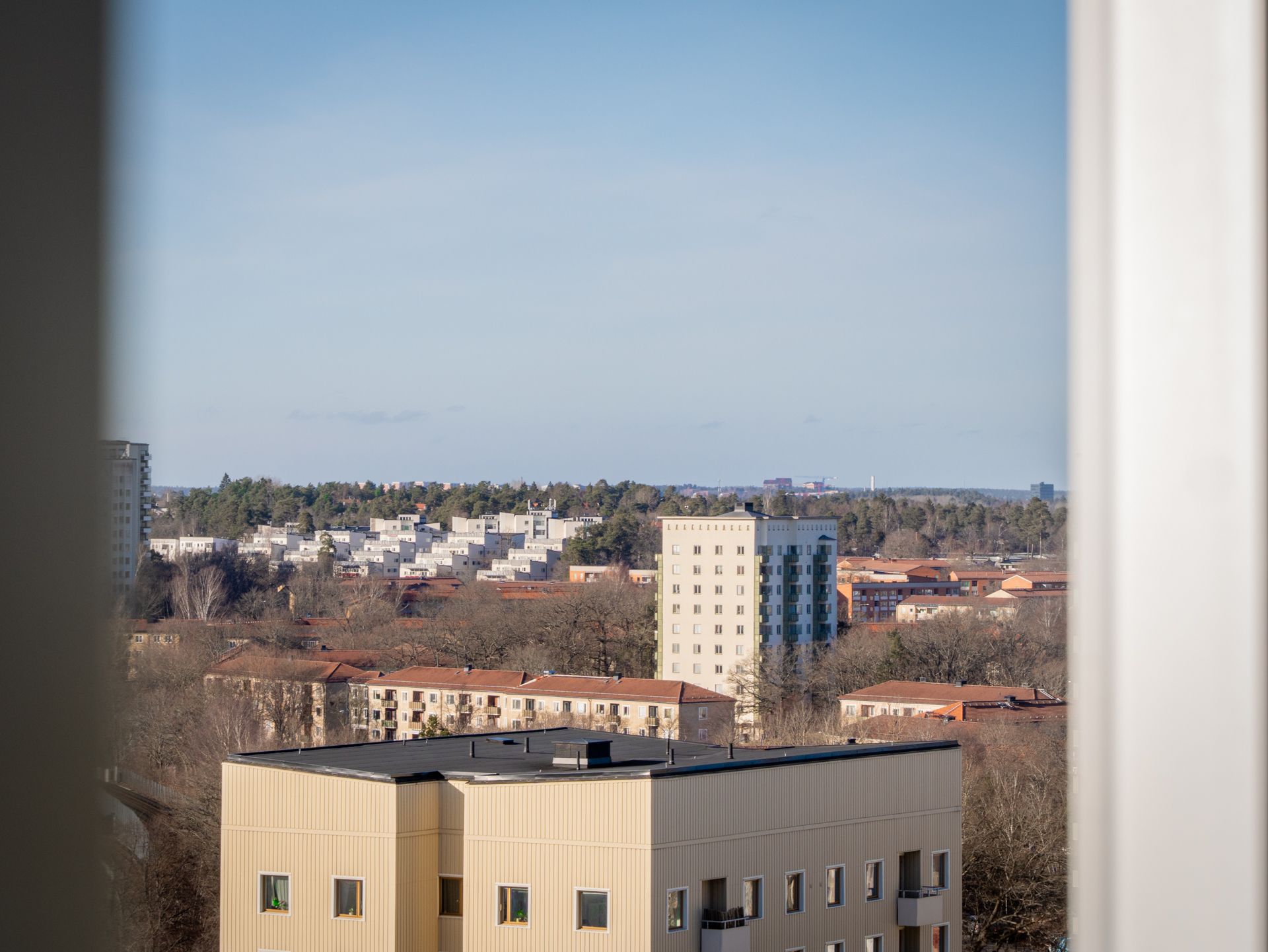 Bostadsbild från Östersundsgatan 7, Till salu i Råcksta, Stockholm