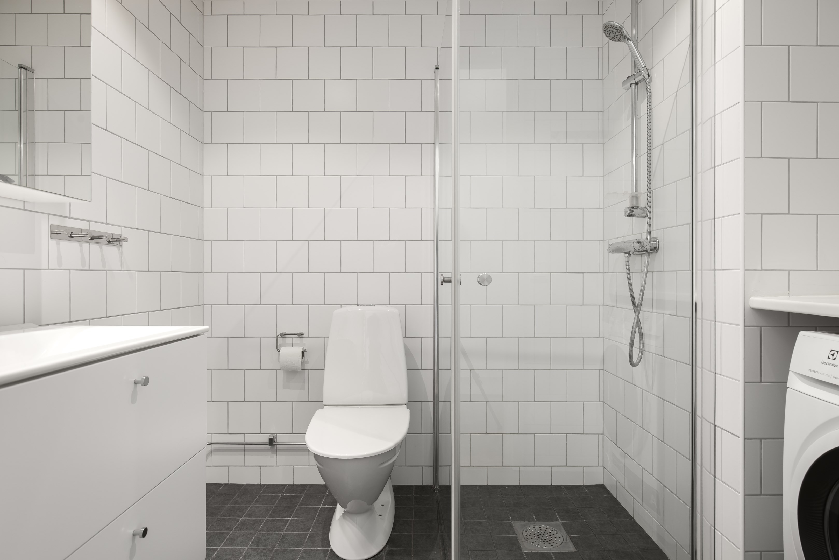 Bostadsbild från Edövägen 7E, Till salu i Västra Orminge, Nacka