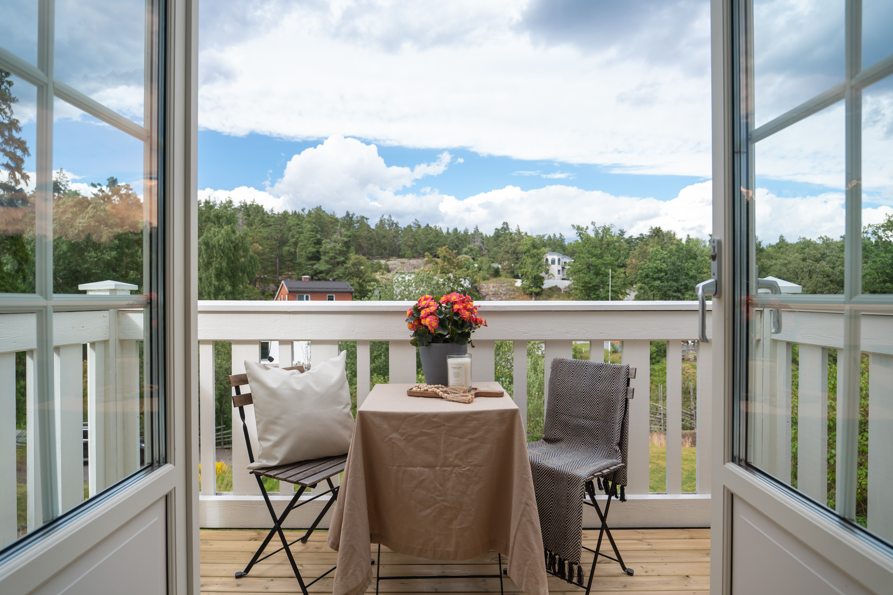 Bostadsbild från Lillebovägen 9, Till salu i Insjön, Nacka