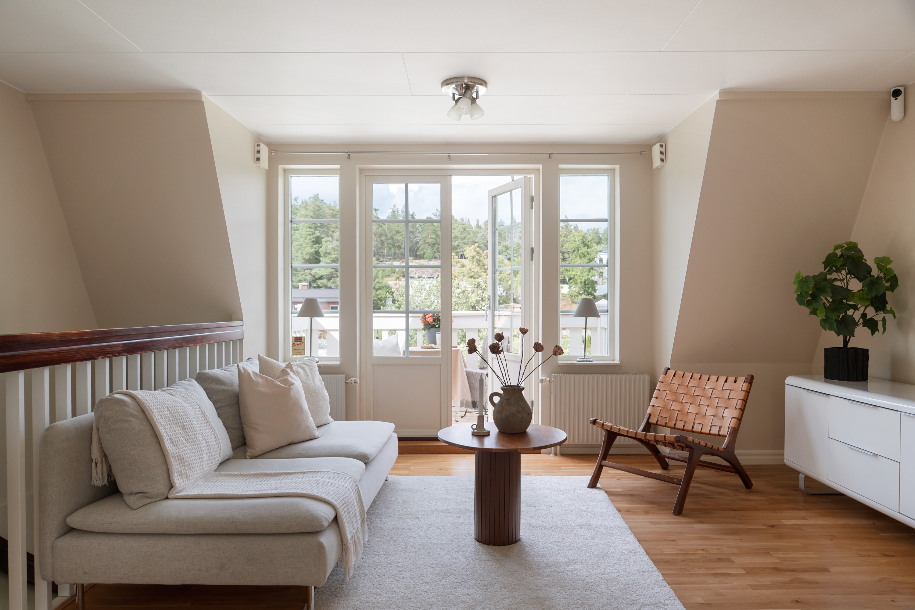 Bostadsbild från Lillebovägen 9, Till salu i Insjön, Nacka