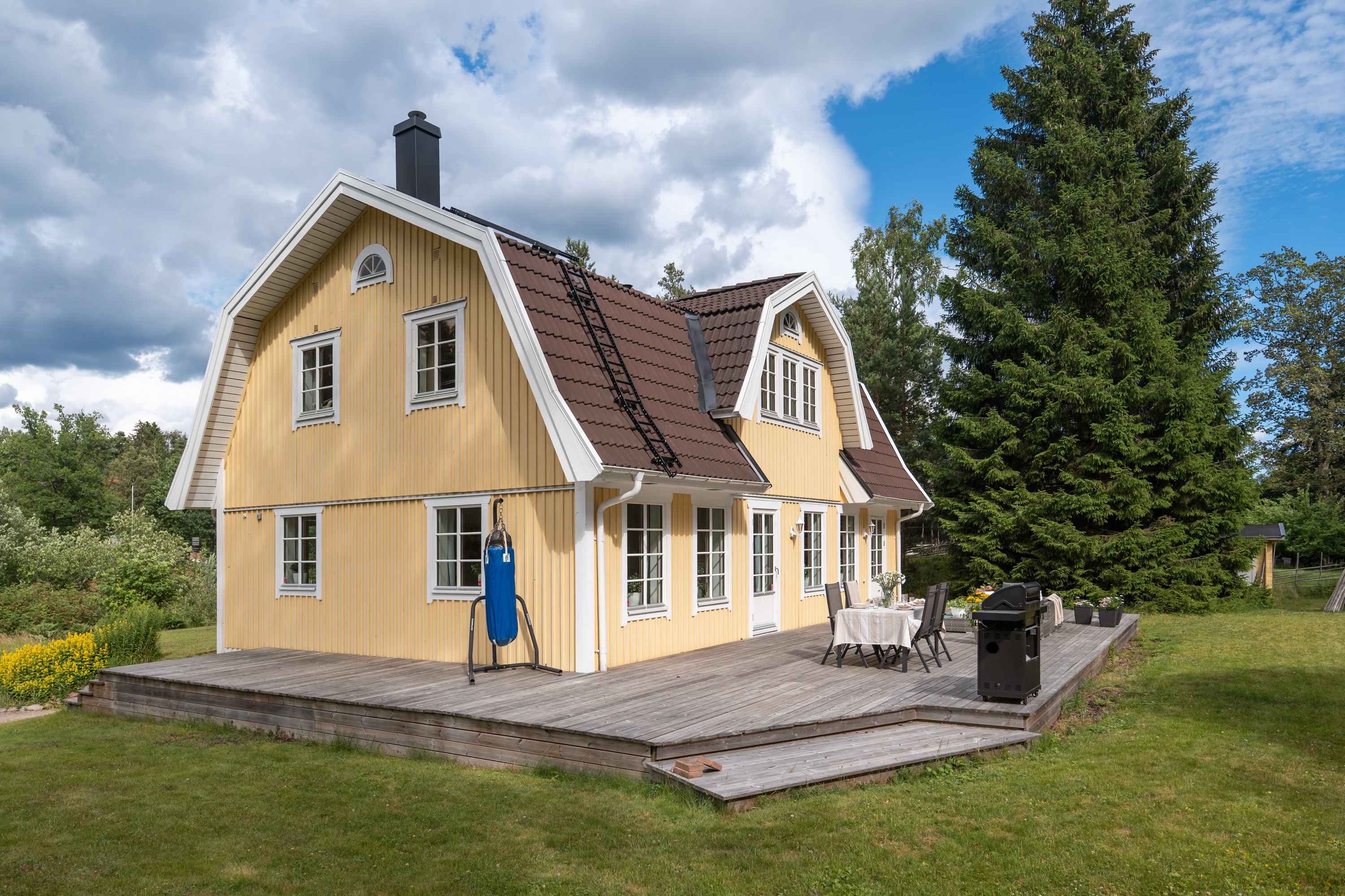 Bostadsbild från Lillebovägen 9, Till salu i Insjön, Nacka