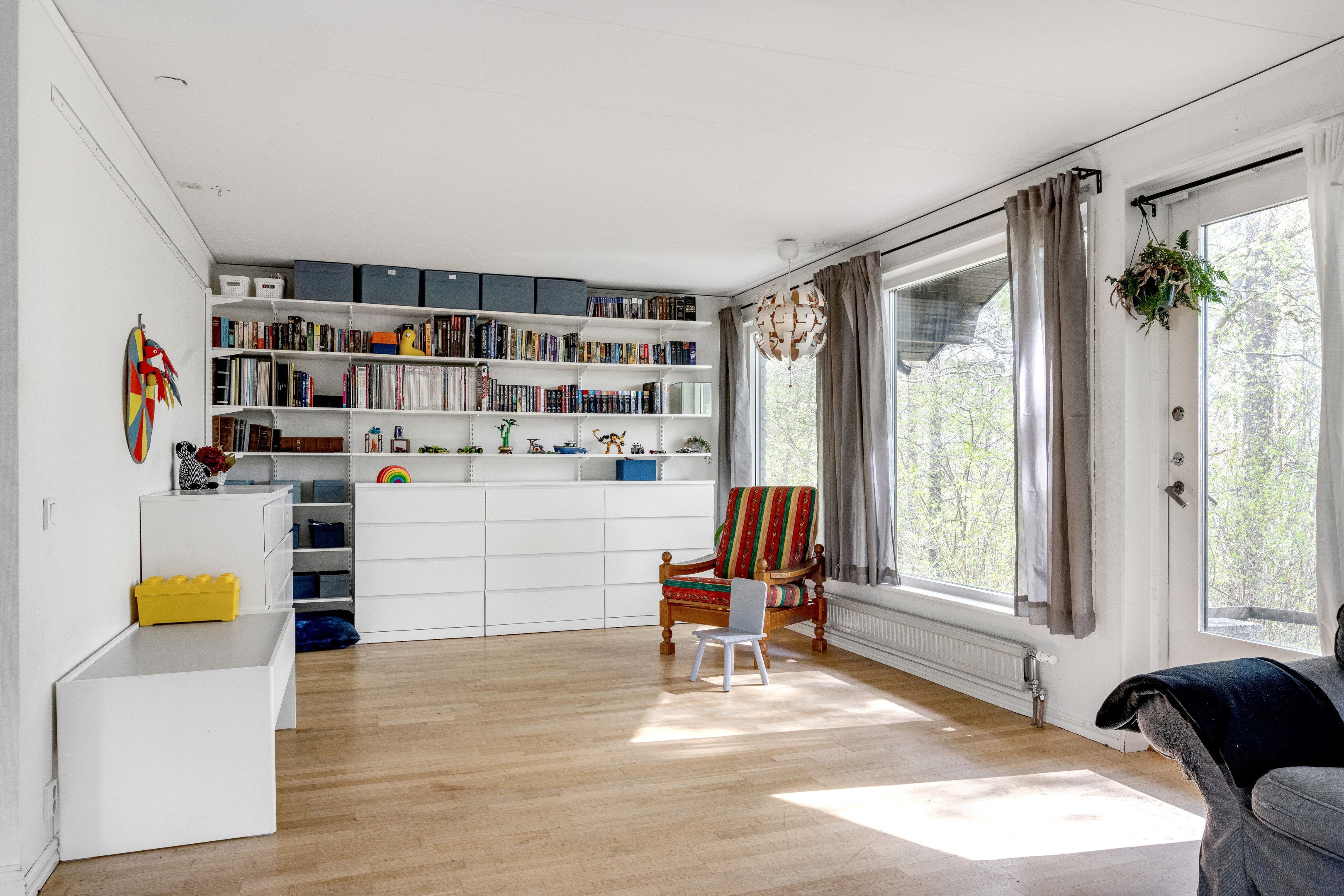 Bostadsbild från Vårbroddsvägen 36, Såld i Knivsta, Knivsta