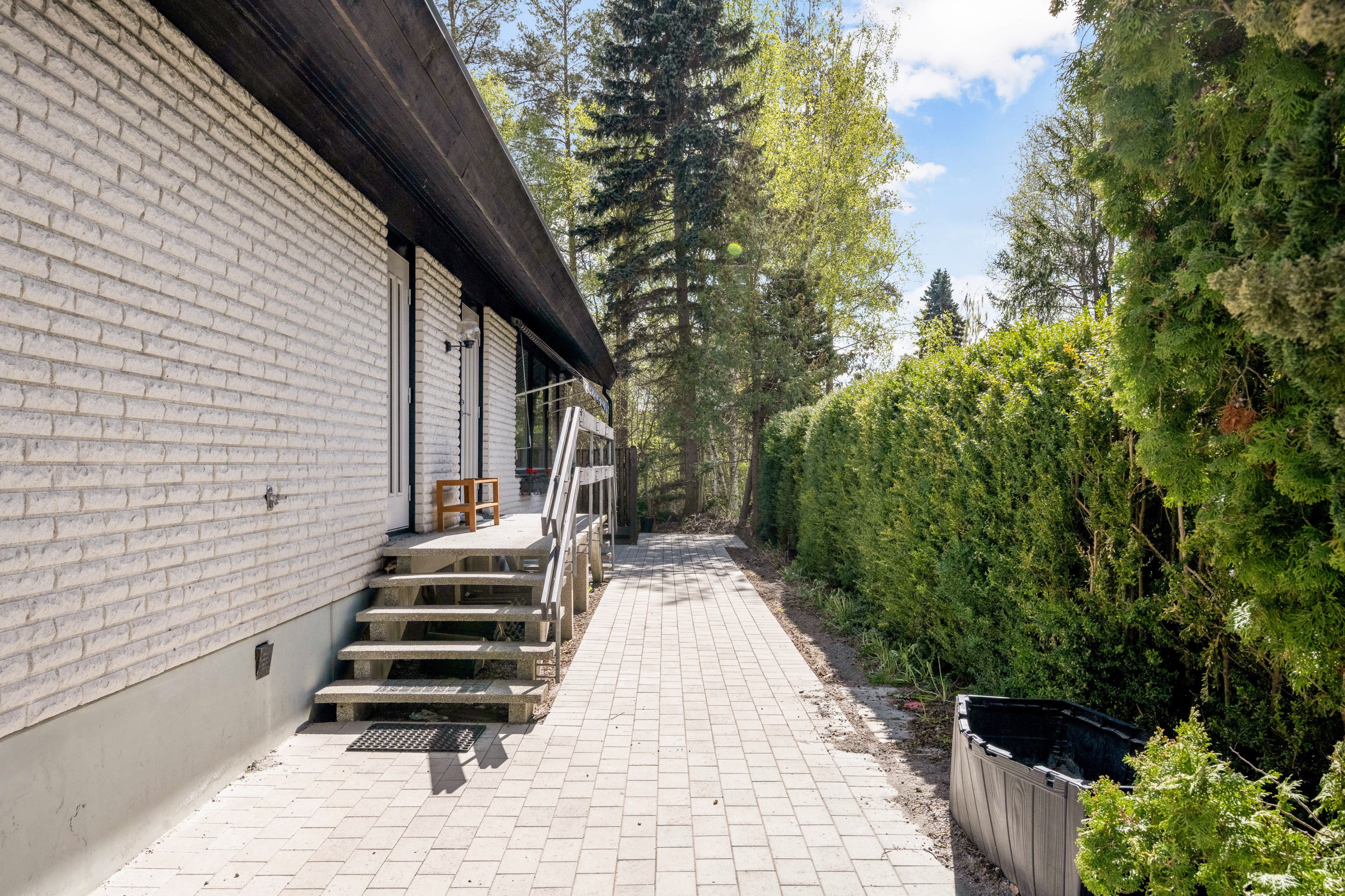 Bostadsbild från Vårbroddsvägen 36, Såld i Knivsta, Knivsta