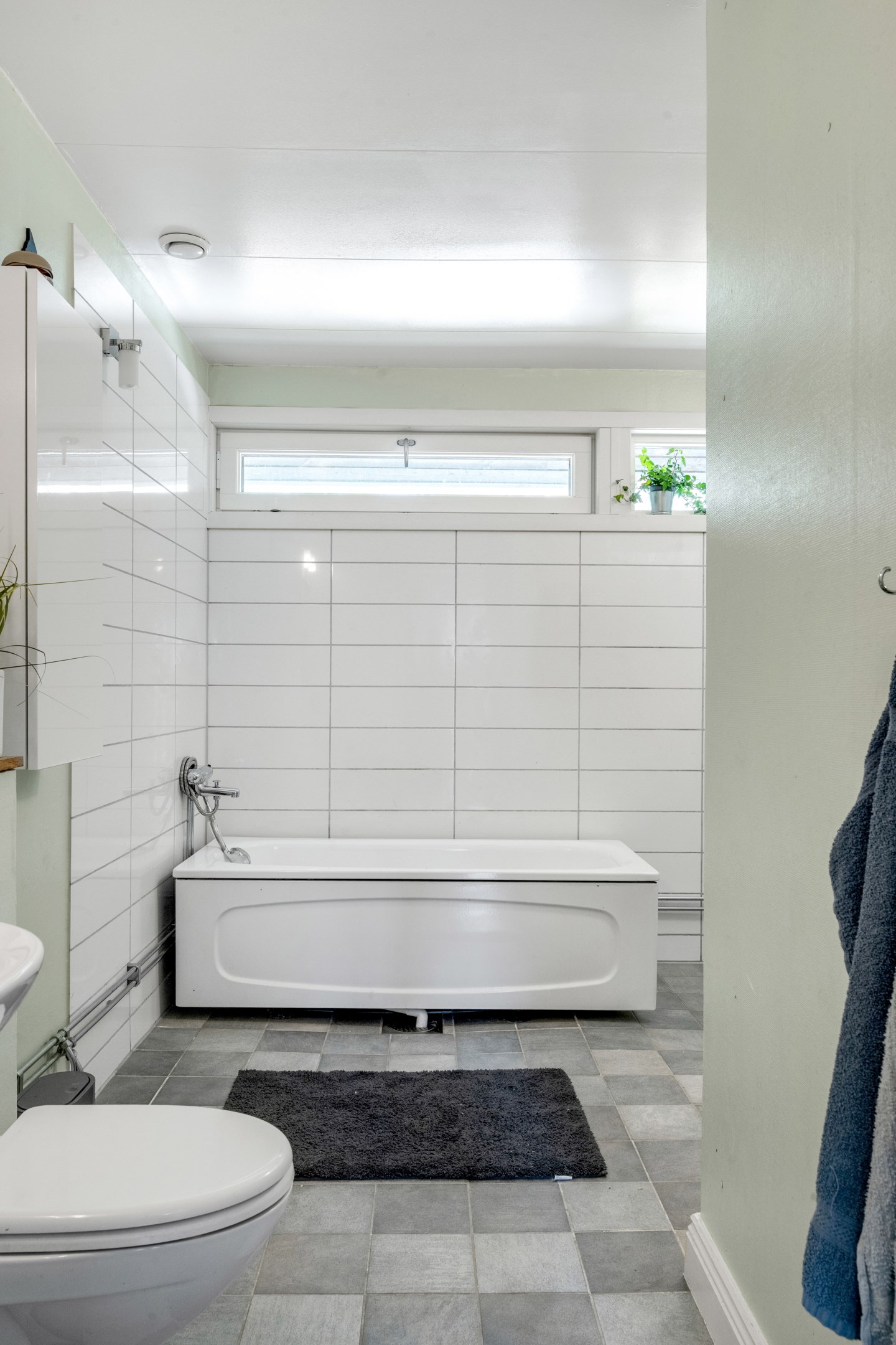 Bostadsbild från Vårbroddsvägen 36, Såld i Knivsta, Knivsta
