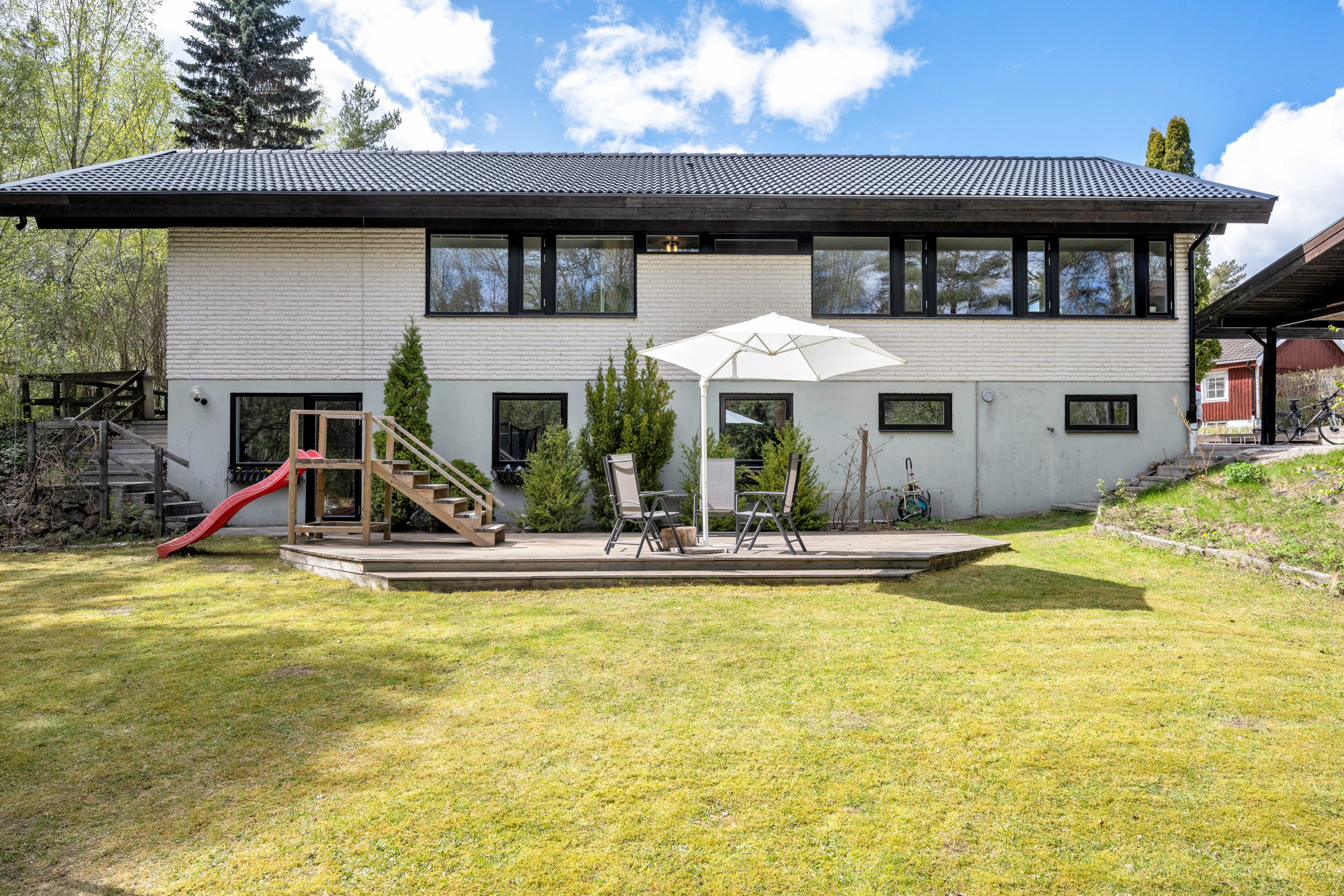 Bostadsbild från Vårbroddsvägen 36, Såld i Knivsta, Knivsta