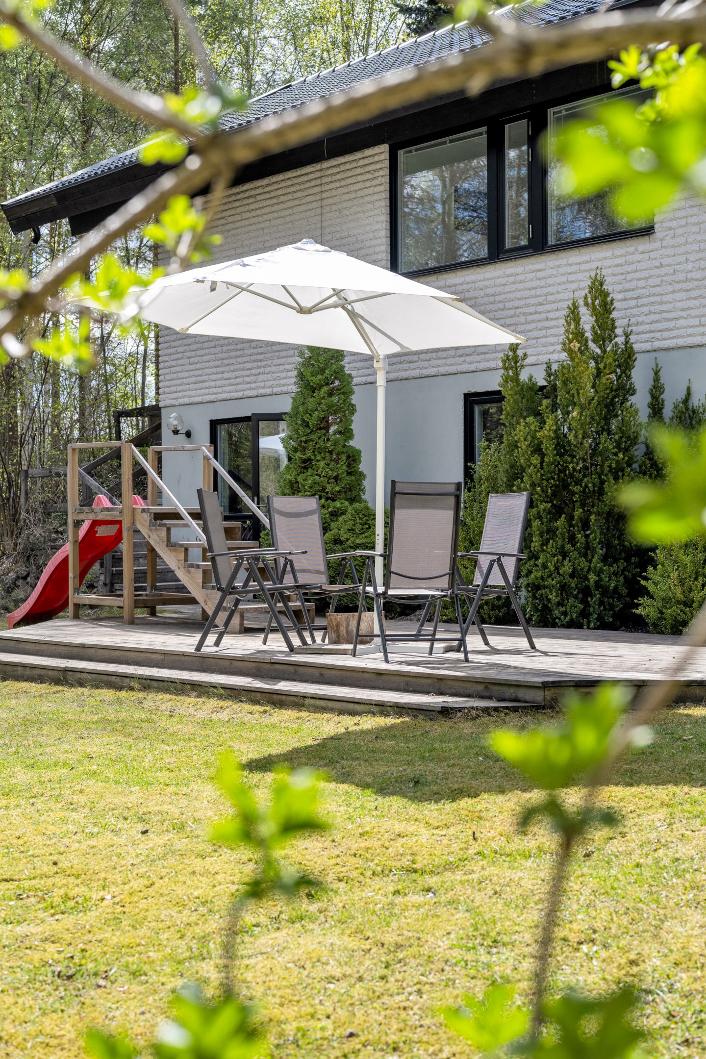 Bostadsbild från Vårbroddsvägen 36, Såld i Knivsta, Knivsta
