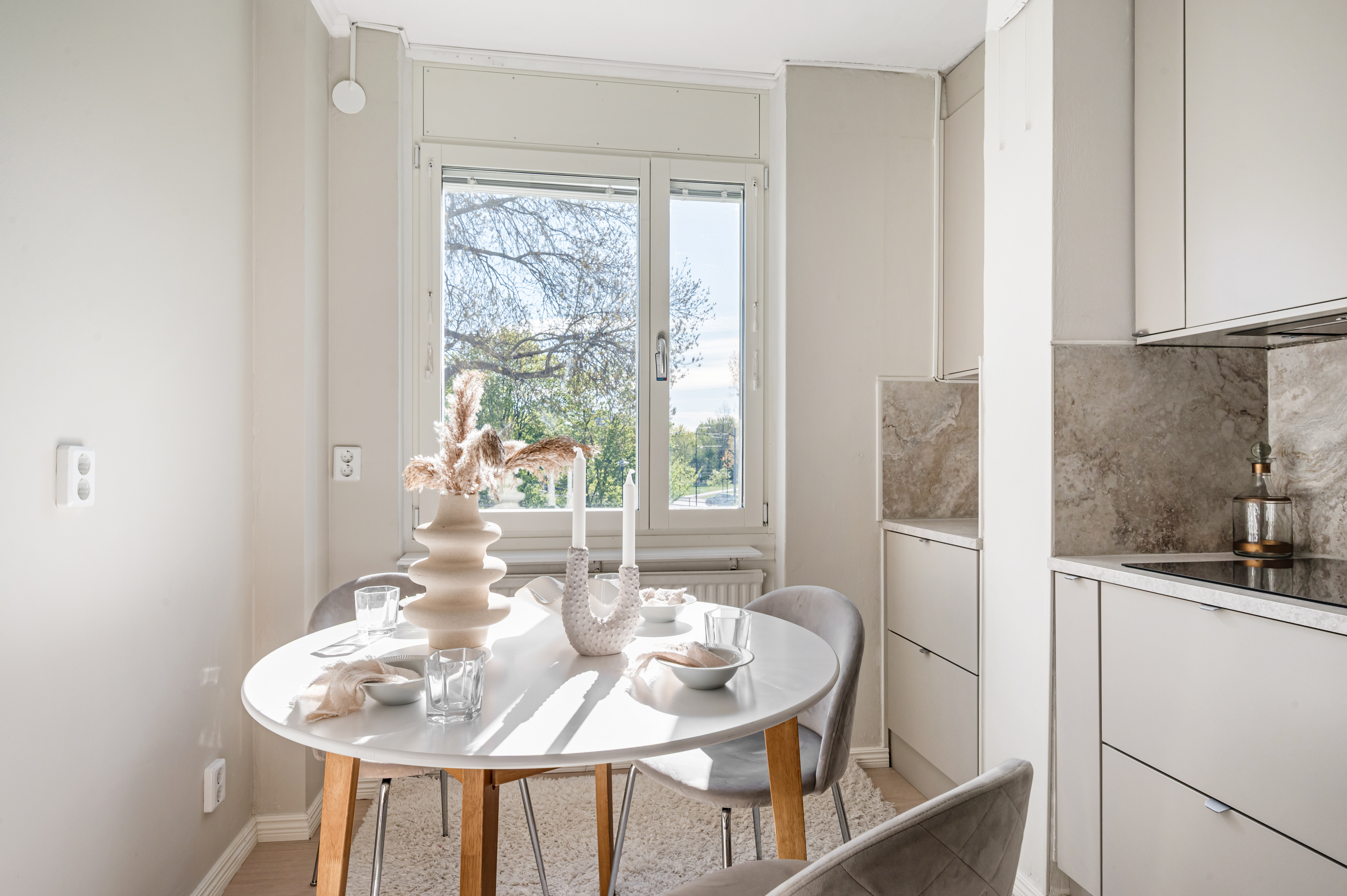 Bostadsbild från Virebergsvägen 9, Till salu i Vireberg, Solna