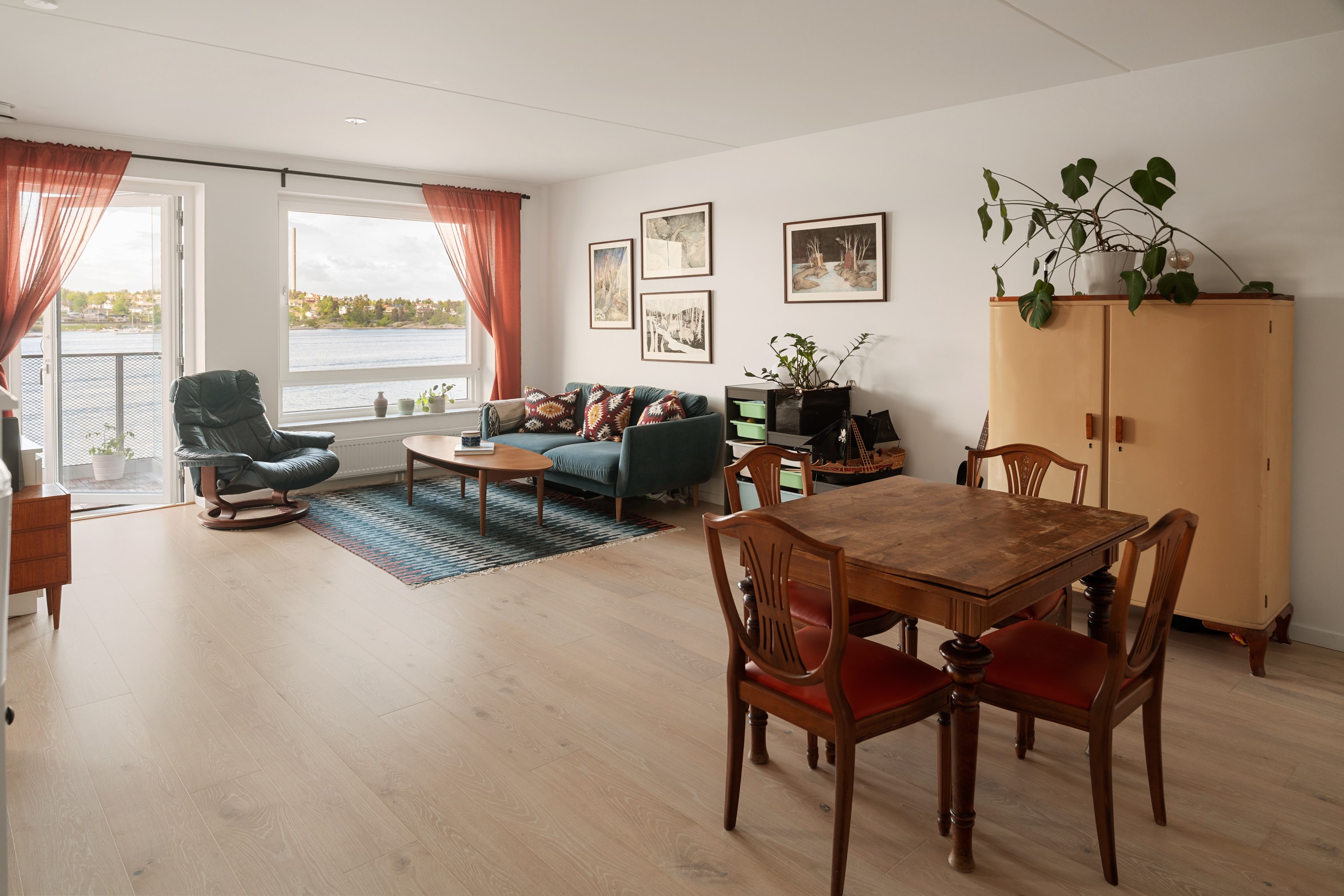 Bostadsbild från Telegrafvägen 32, Till salu i Telegrafberget, Nacka