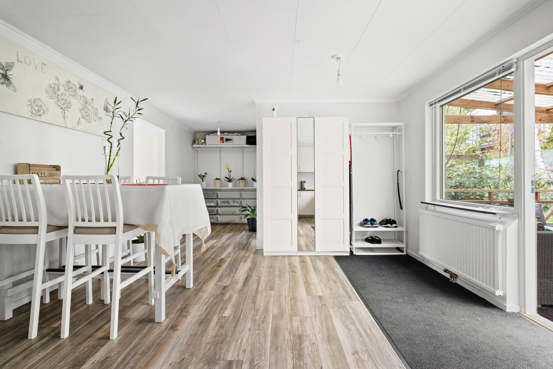 Kök/Entréhall Ö.pl