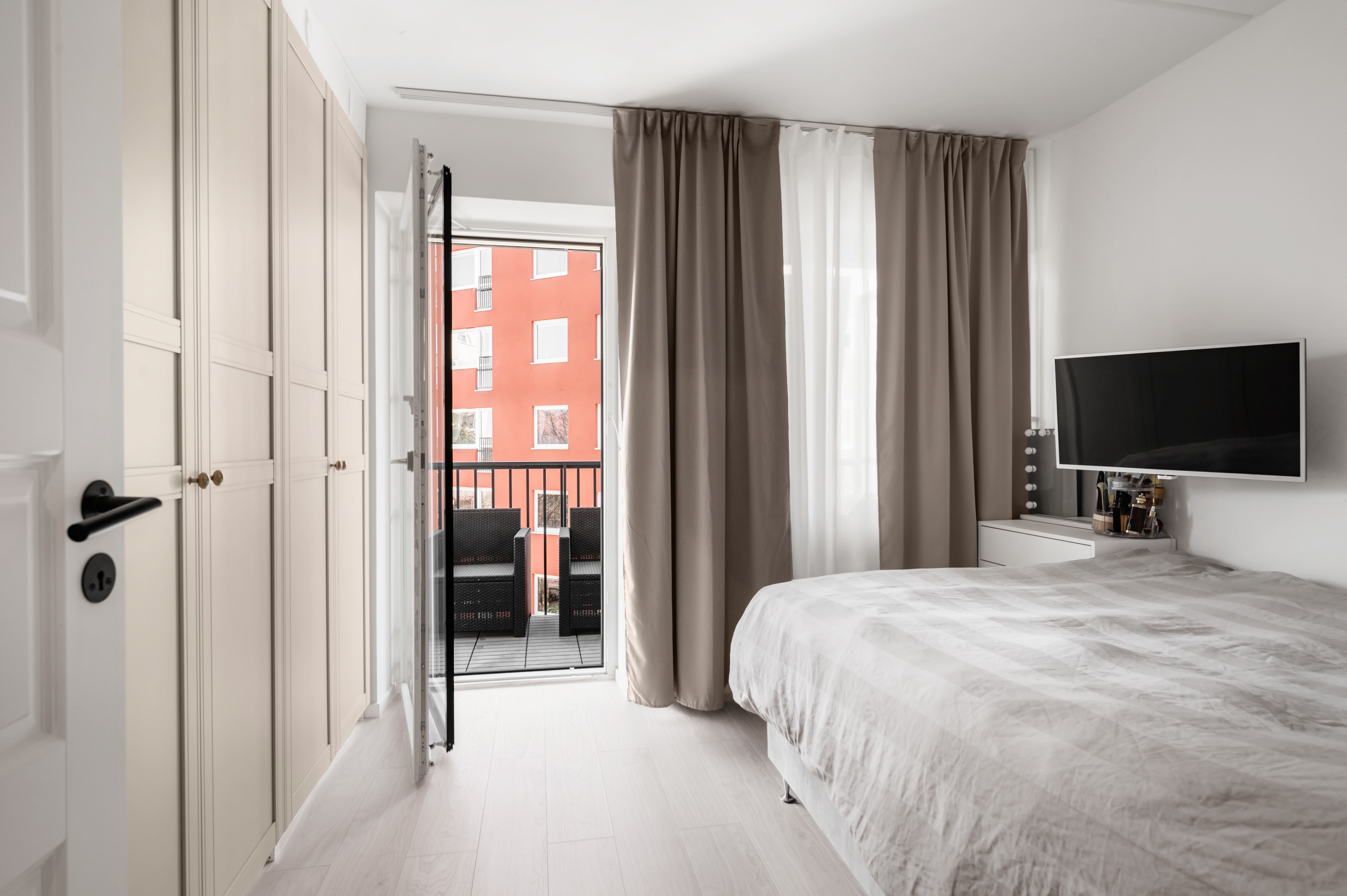 Bostadsbild från Lövgatan 55, Till salu i Råsunda, Solna