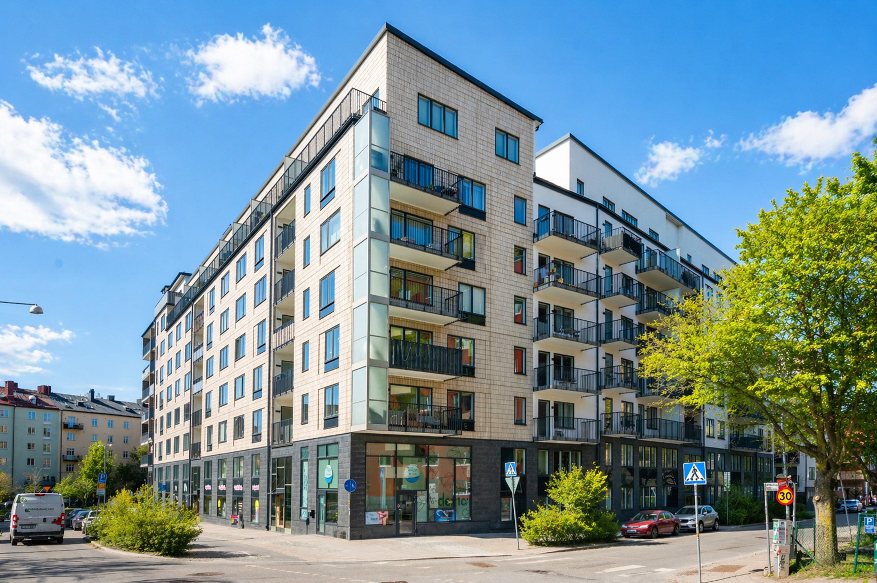 Bostadsbild från Lövgatan 55, Till salu i Råsunda, Solna