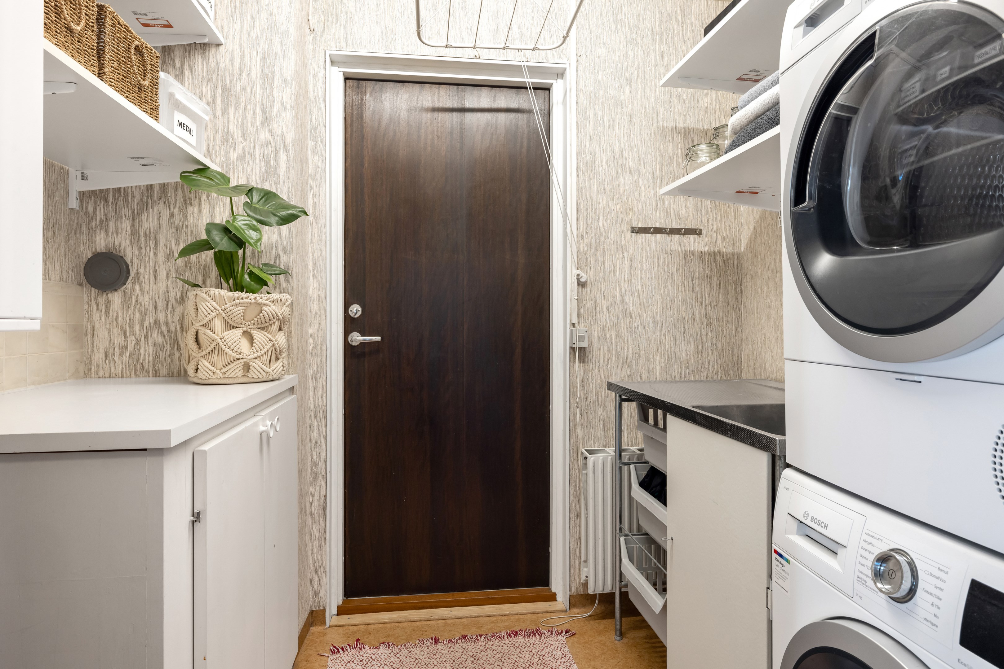 Bostadsbild från Månskensvägen 33, Till salu i Storvreta, Uppsala