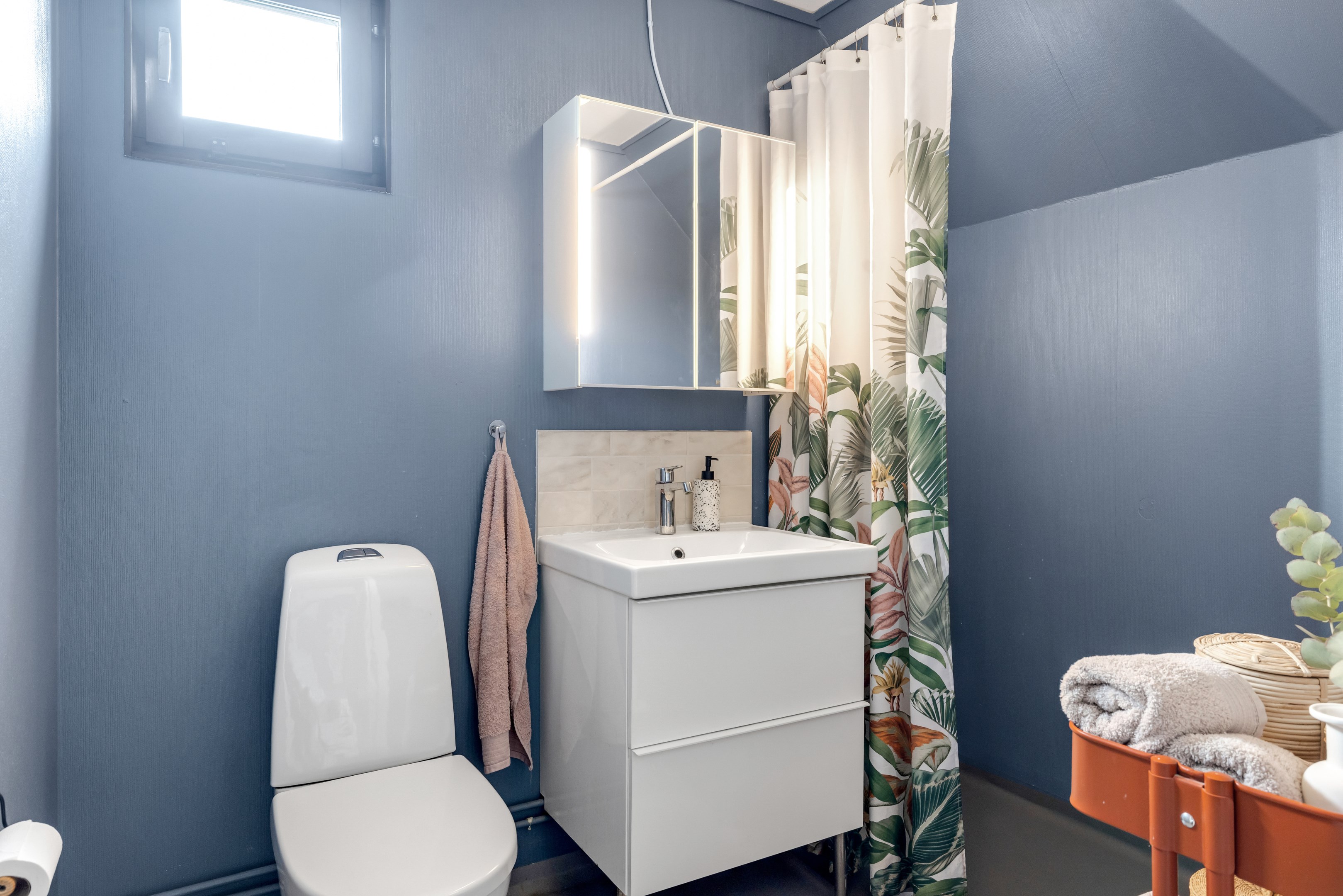 Bostadsbild från Månskensvägen 33, Till salu i Storvreta, Uppsala