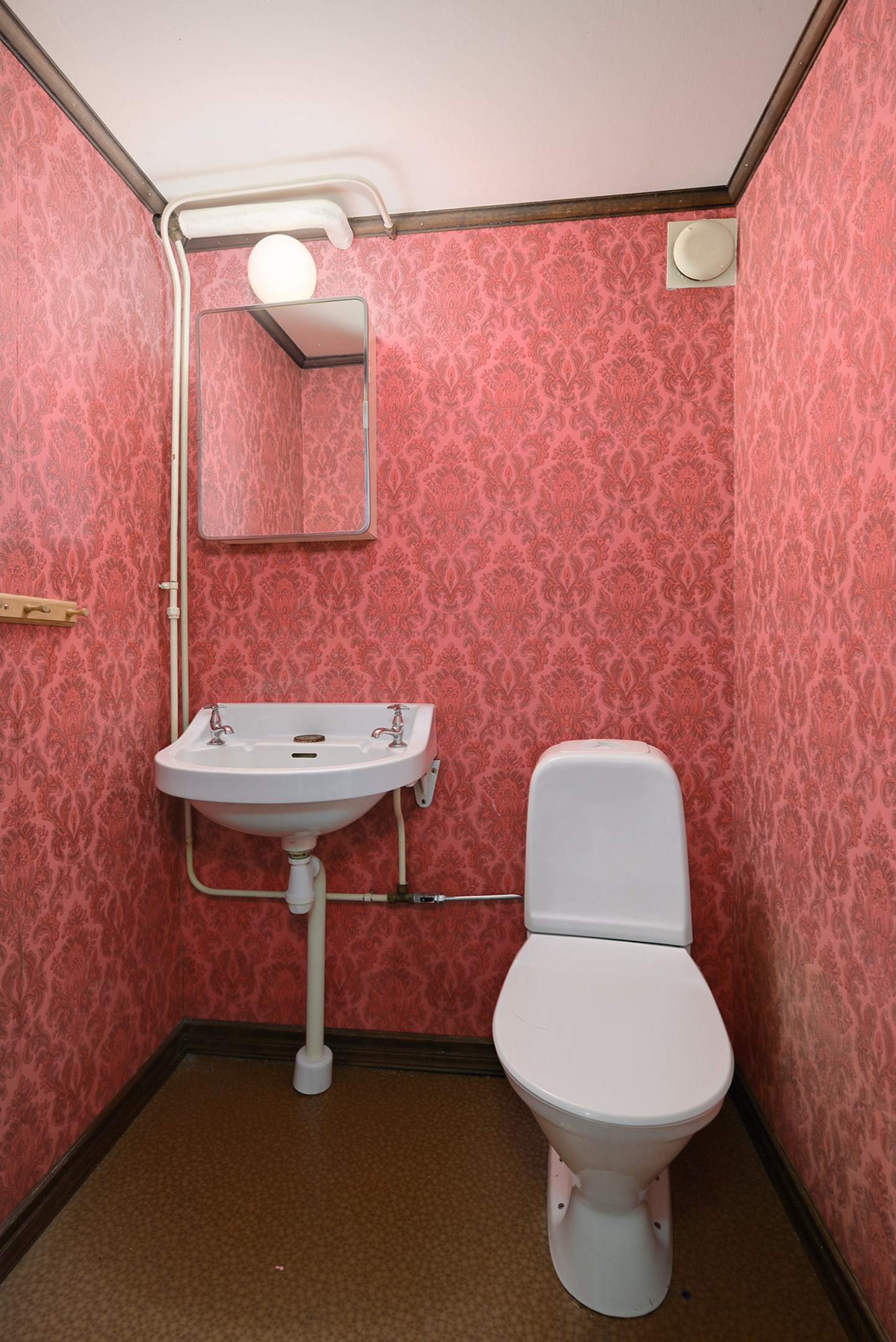 Wc - Källare