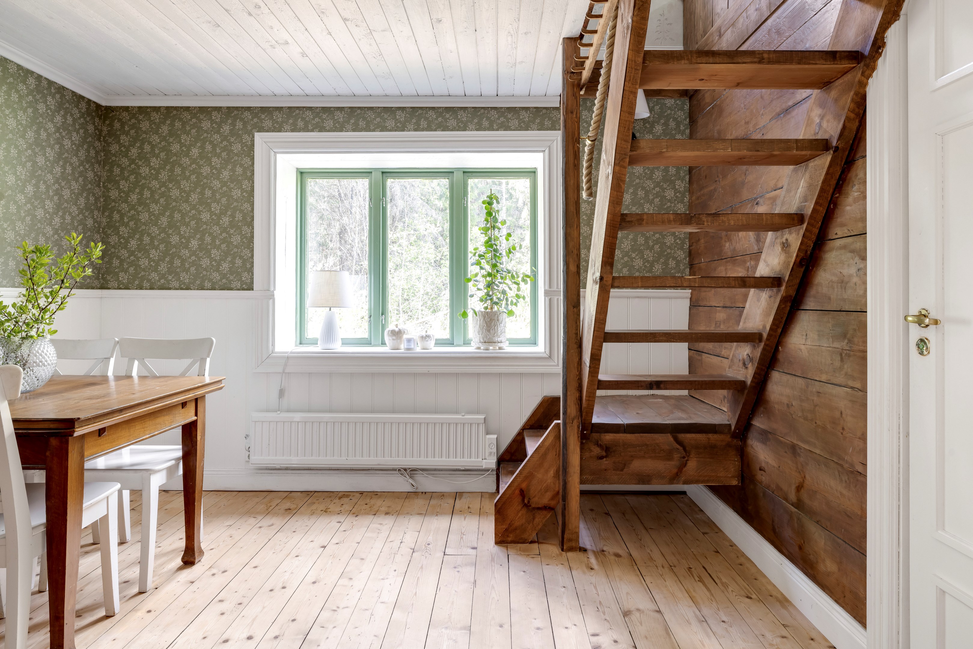 Bostadsbild från Tensta-Åsby Öräng 32, Till salu i Skyttorp, Uppsala