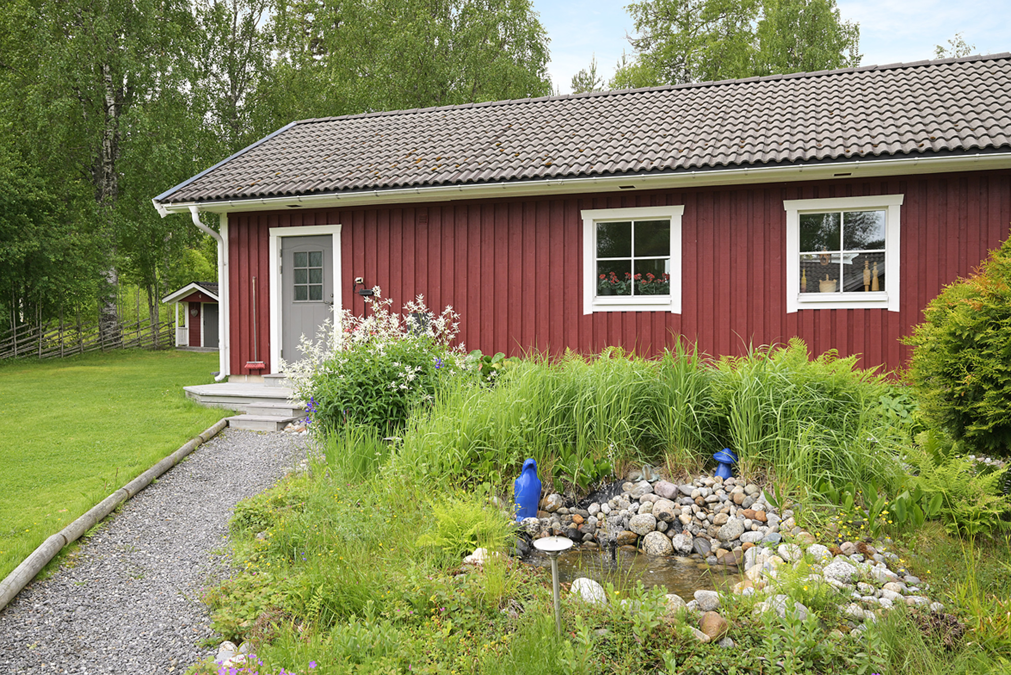 Ingång till garage
