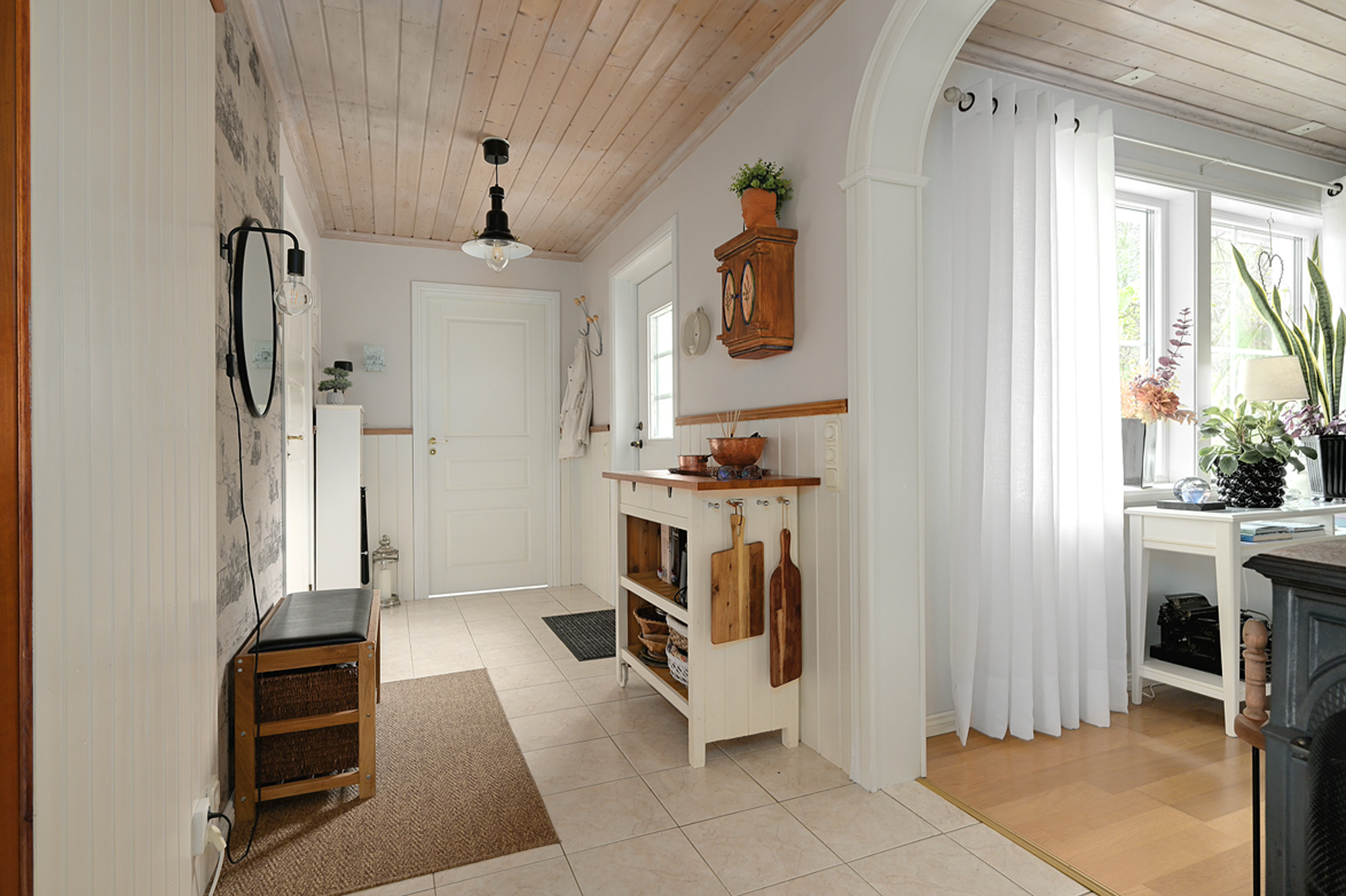 Hall