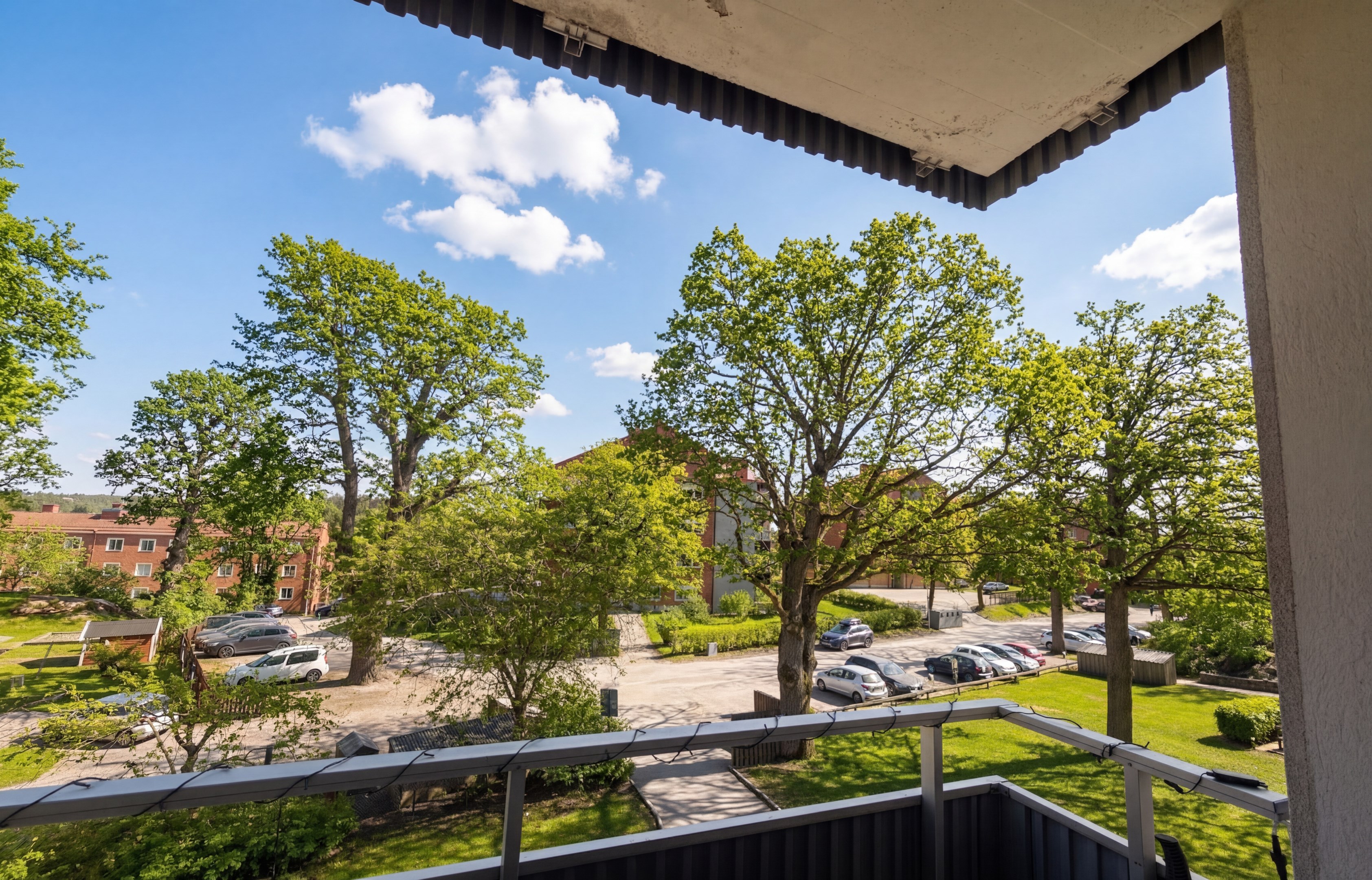 Bostadsbild från Ugglevägen 27C, Såld i Saltängen, Nacka