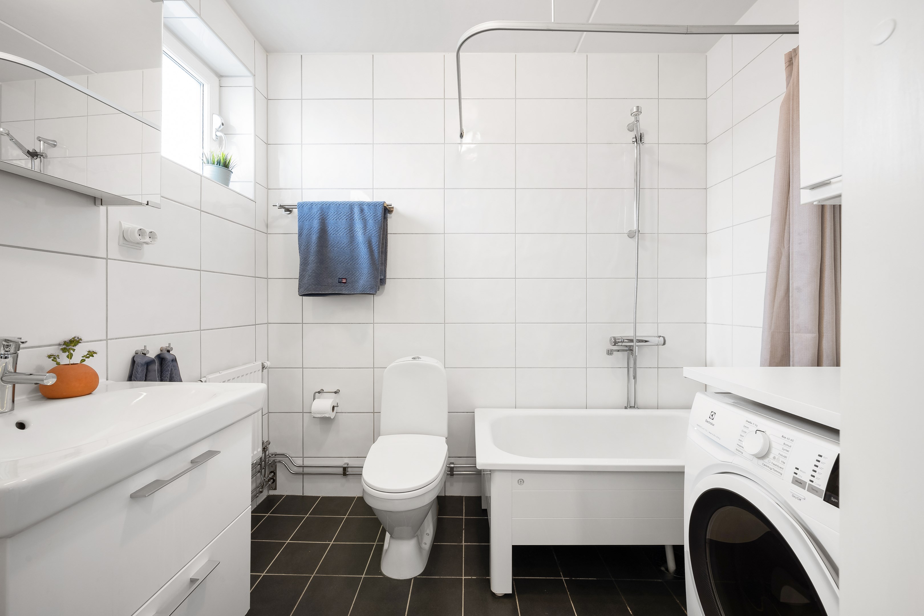 Bostadsbild från Hamngatan 26, högst upp!, Kommande i Centrala Sundbyberg, Sundbyberg