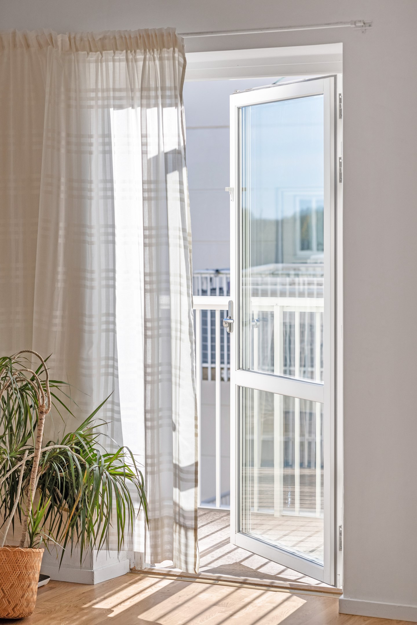 Bostadsbild från Råbyvägen 41, Till salu i Kvarngärdet, Uppsala