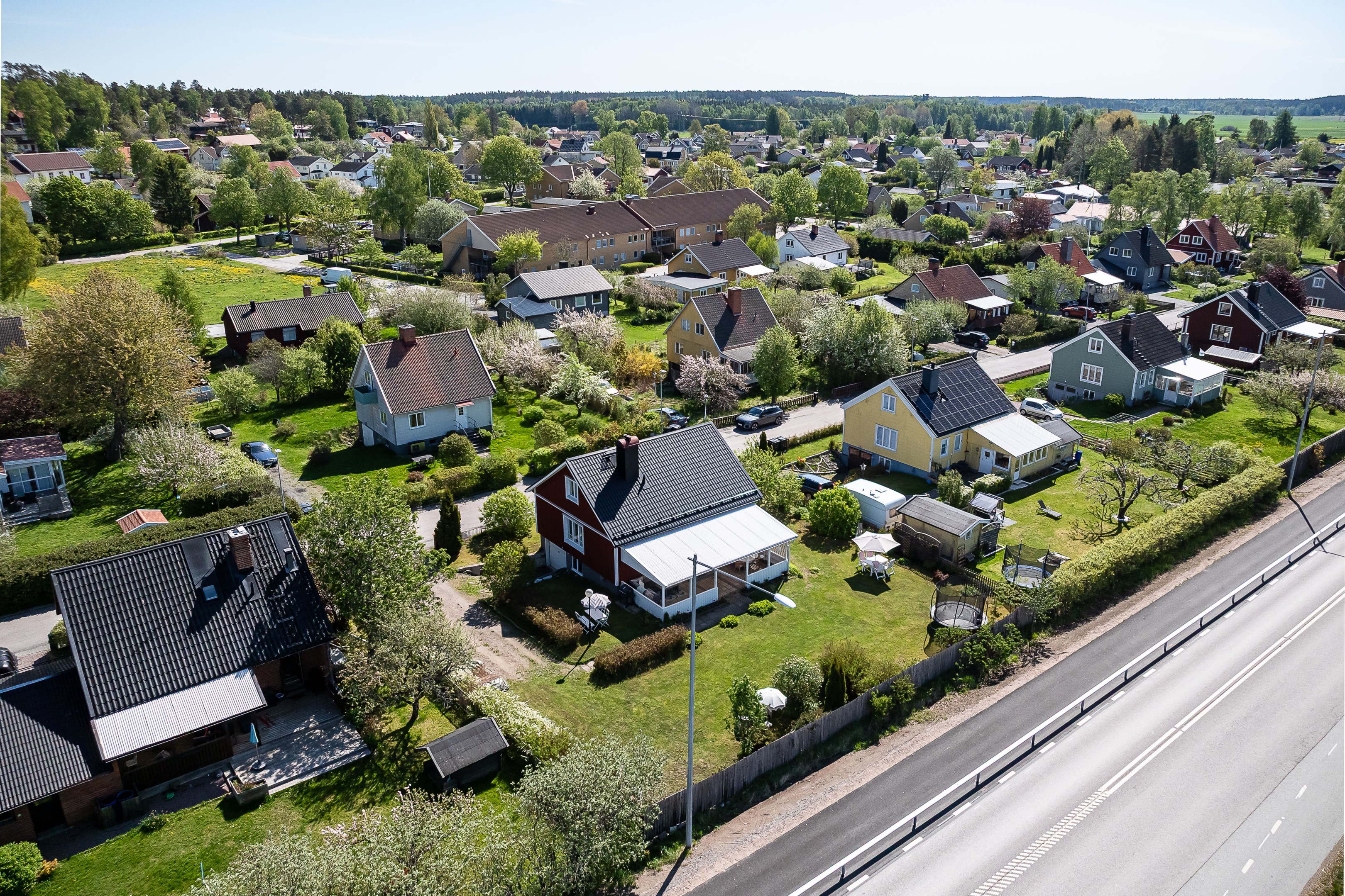 Bostadsbild från Kadriljvägen 8, Såld i Björklinge, Uppsala