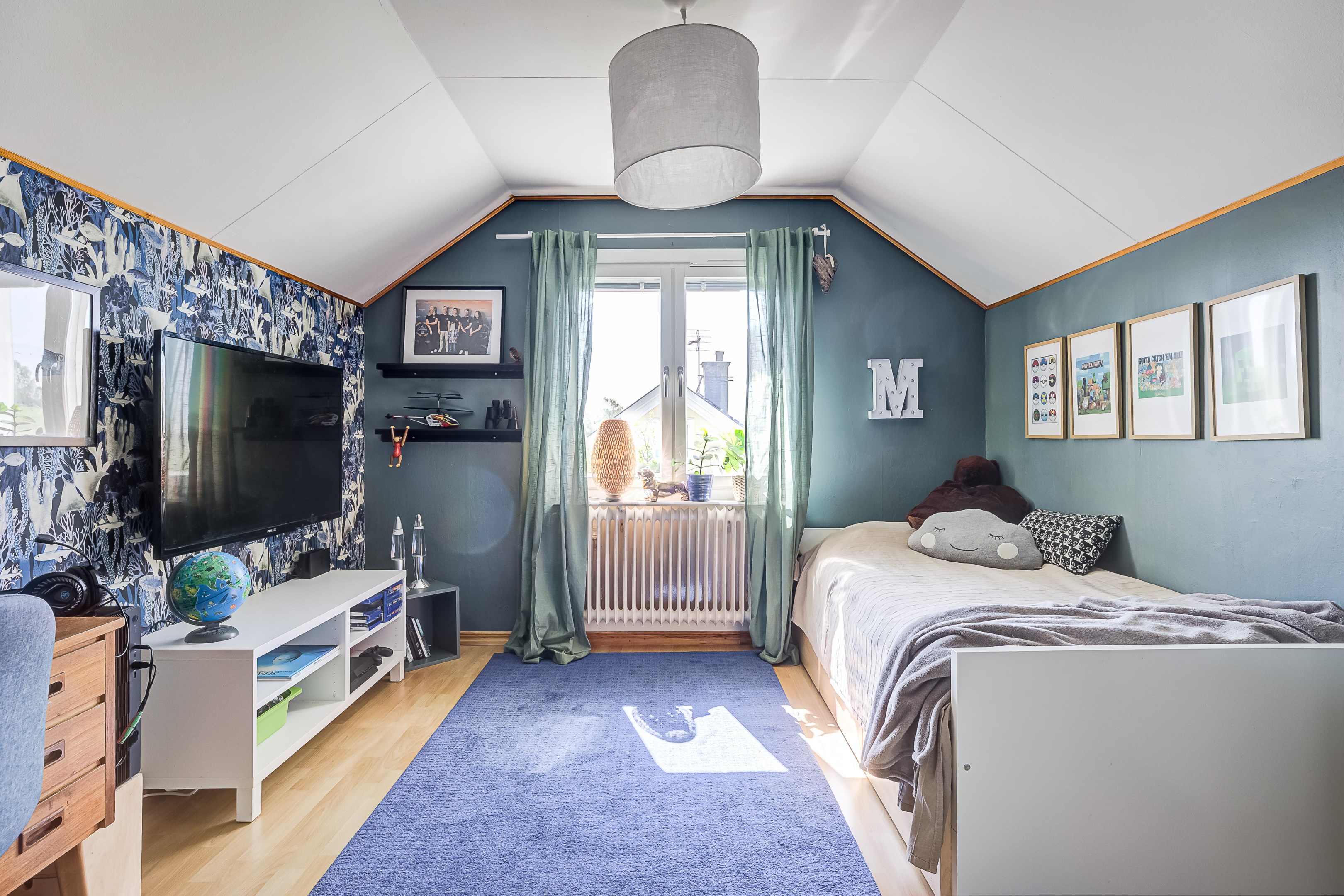 Bostadsbild från Kadriljvägen 8, Såld i Björklinge, Uppsala