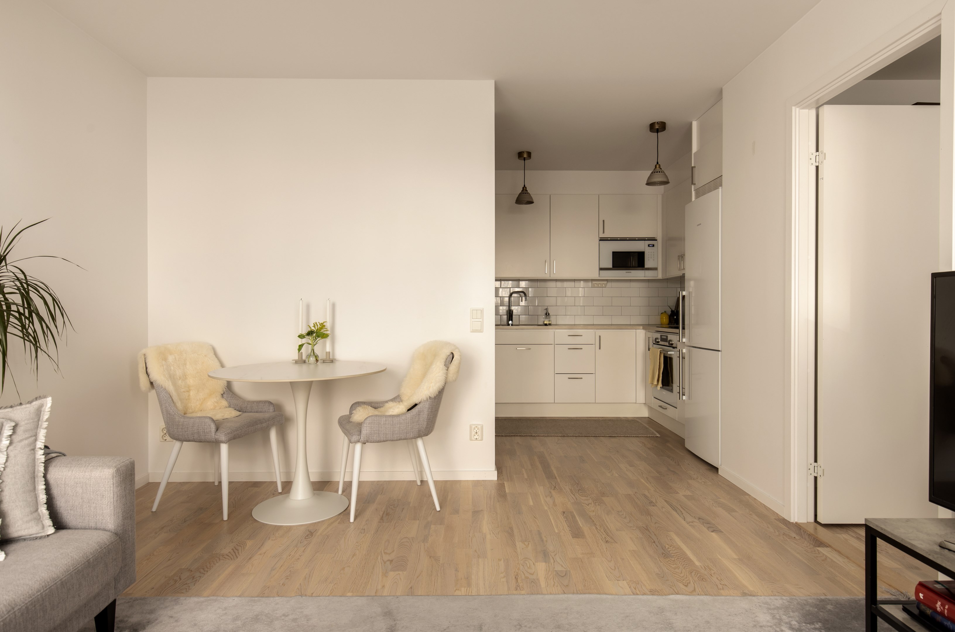 Bostadsbild från Kvarnholmsvägen 102, Till salu i Kvarnholmen, Nacka