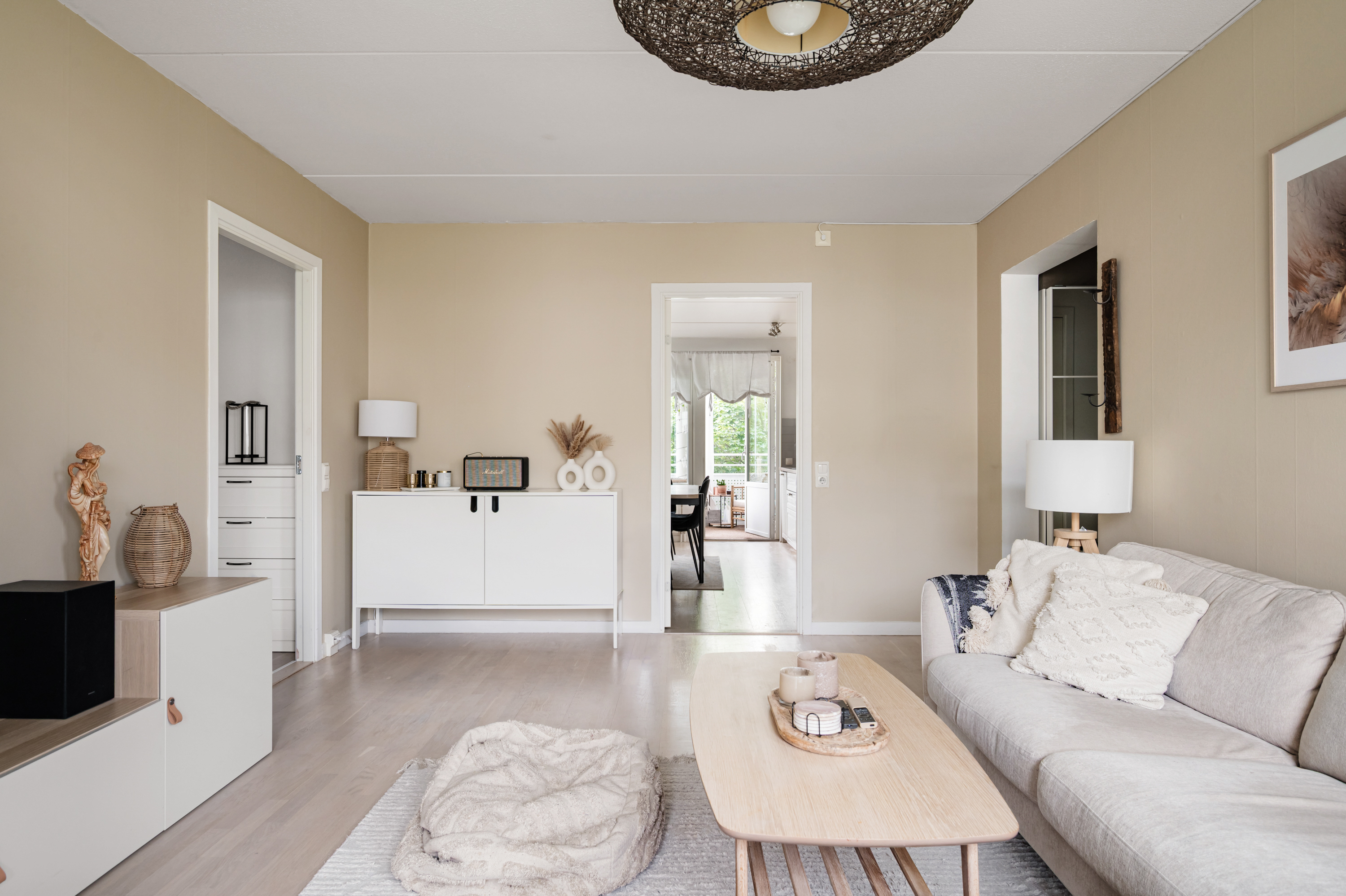 Bostadsbild från Slottsvägen 10, Till salu i Haga, Norra, Solna