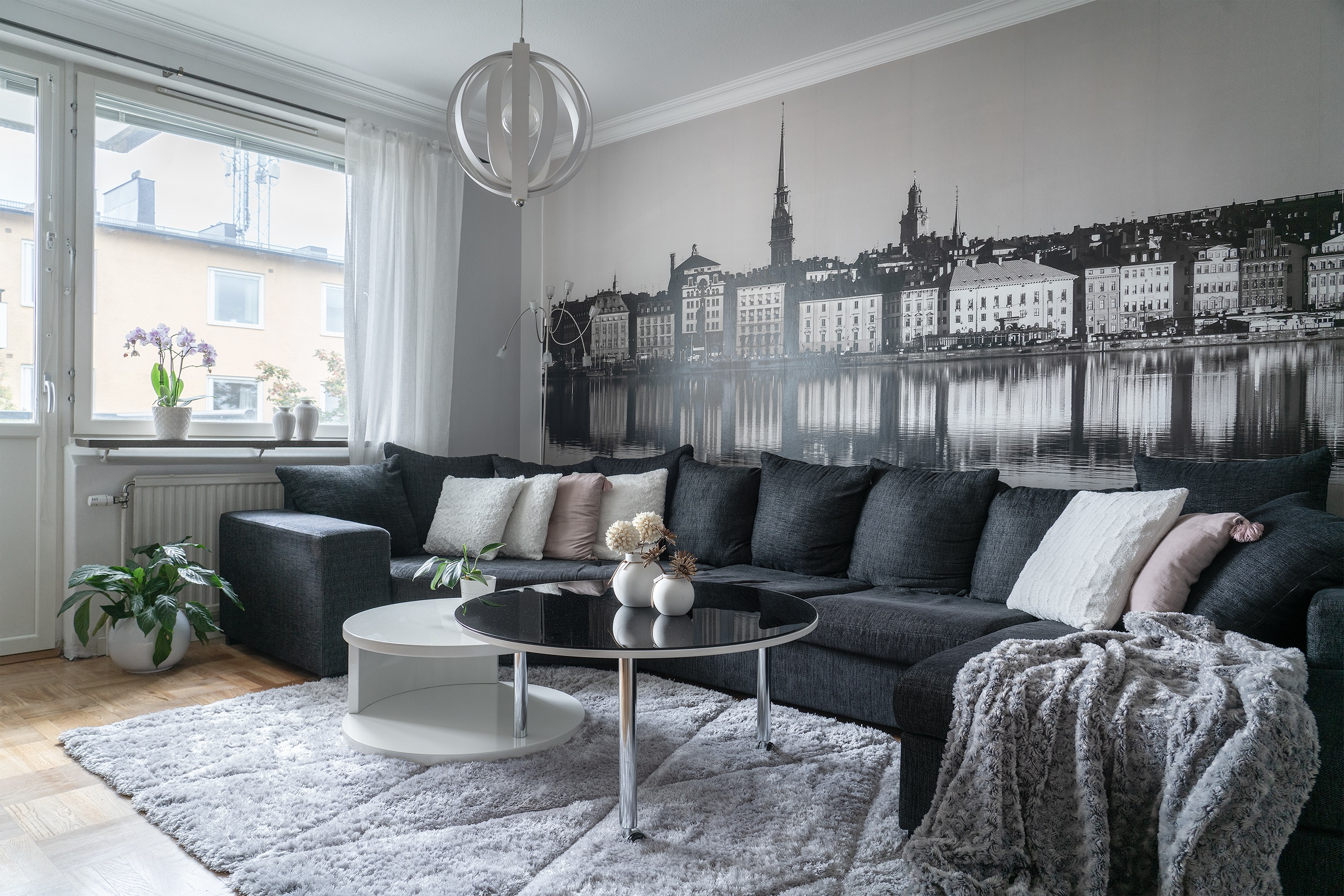 Bostadsbild från Månstorpsvägen 28, Till salu i G:a Tullingeberg, Botkyrka