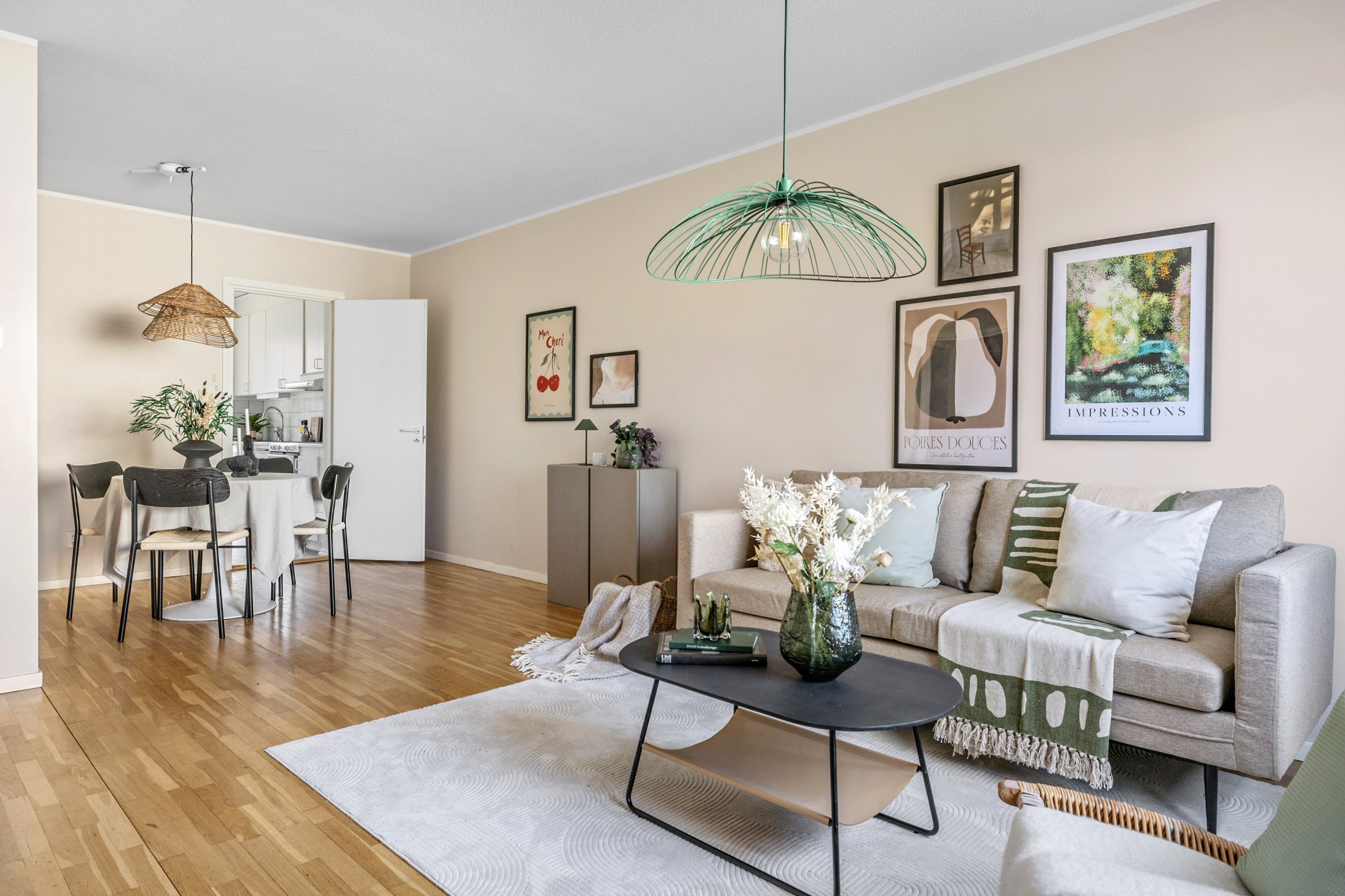 Bostadsbild från Rissnavägen 45, 1 tr, Till salu i Spånga - Bromsten, Stockholm