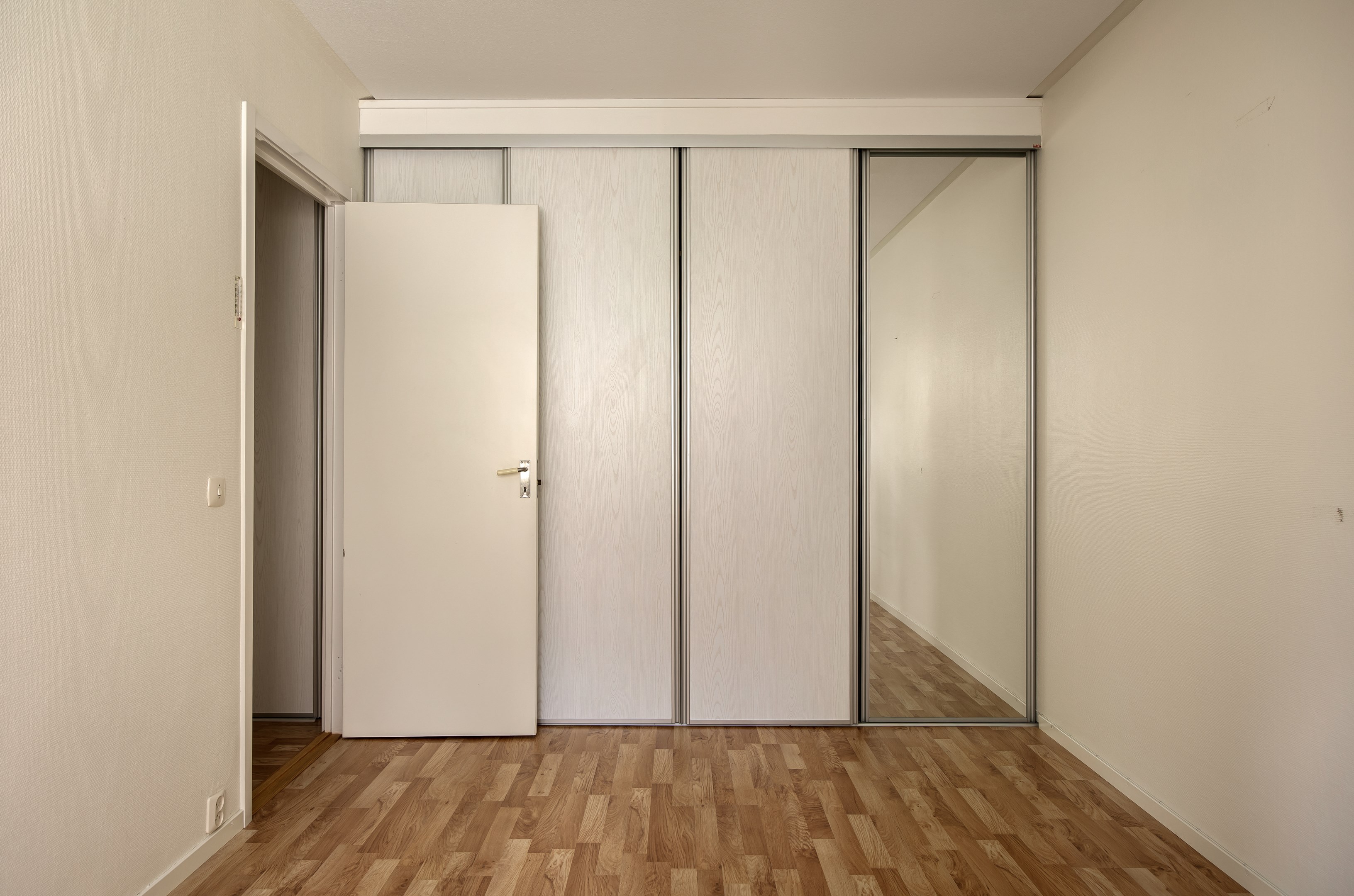 Bostadsbild från Vinterbrinksvägen 63, 1tr, Till salu i Igelbodaplatån - Saltsjöbaden, Nacka