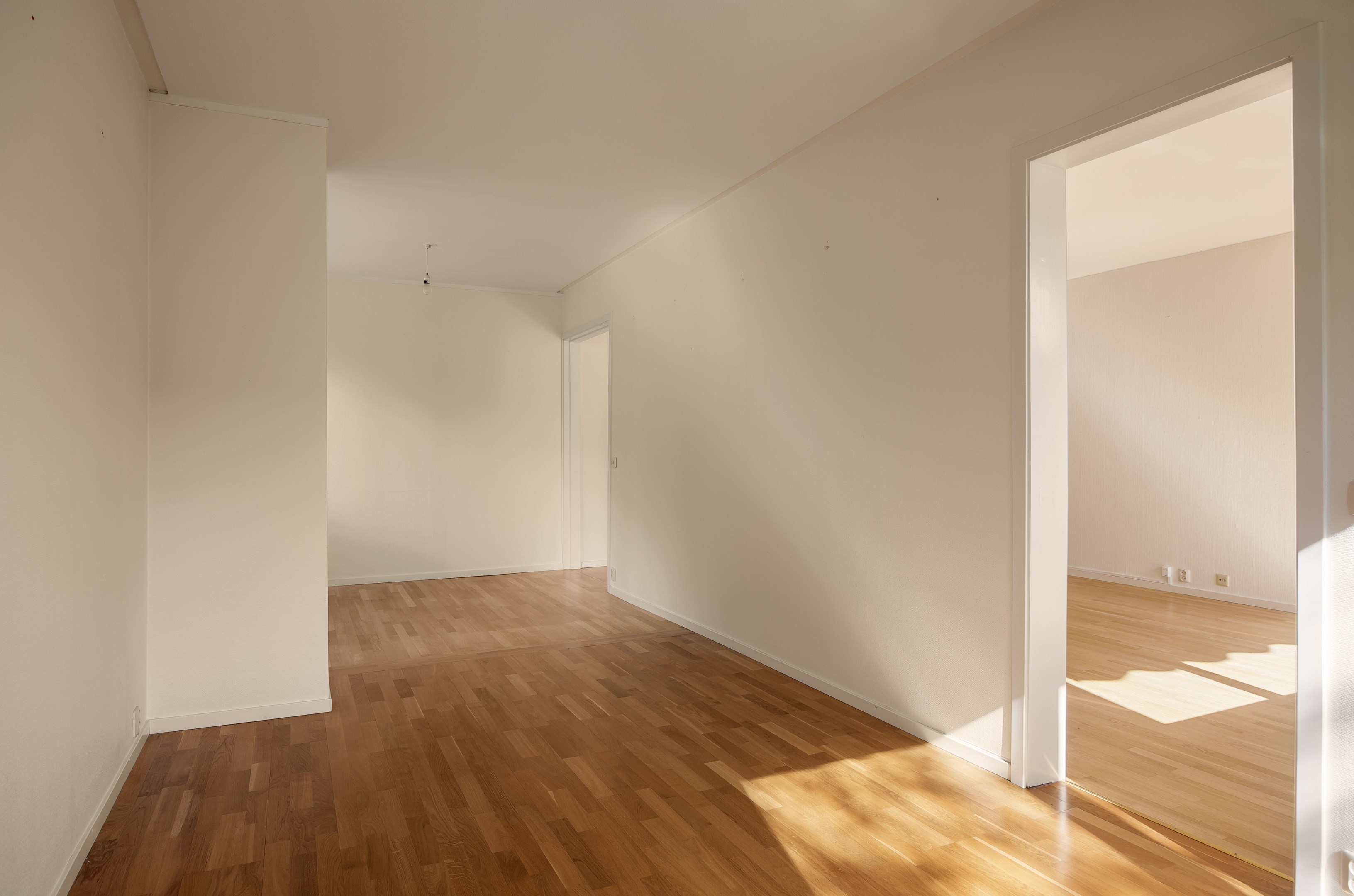 Bostadsbild från Vinterbrinksvägen 63, 1tr, Till salu i Igelbodaplatån - Saltsjöbaden, Nacka