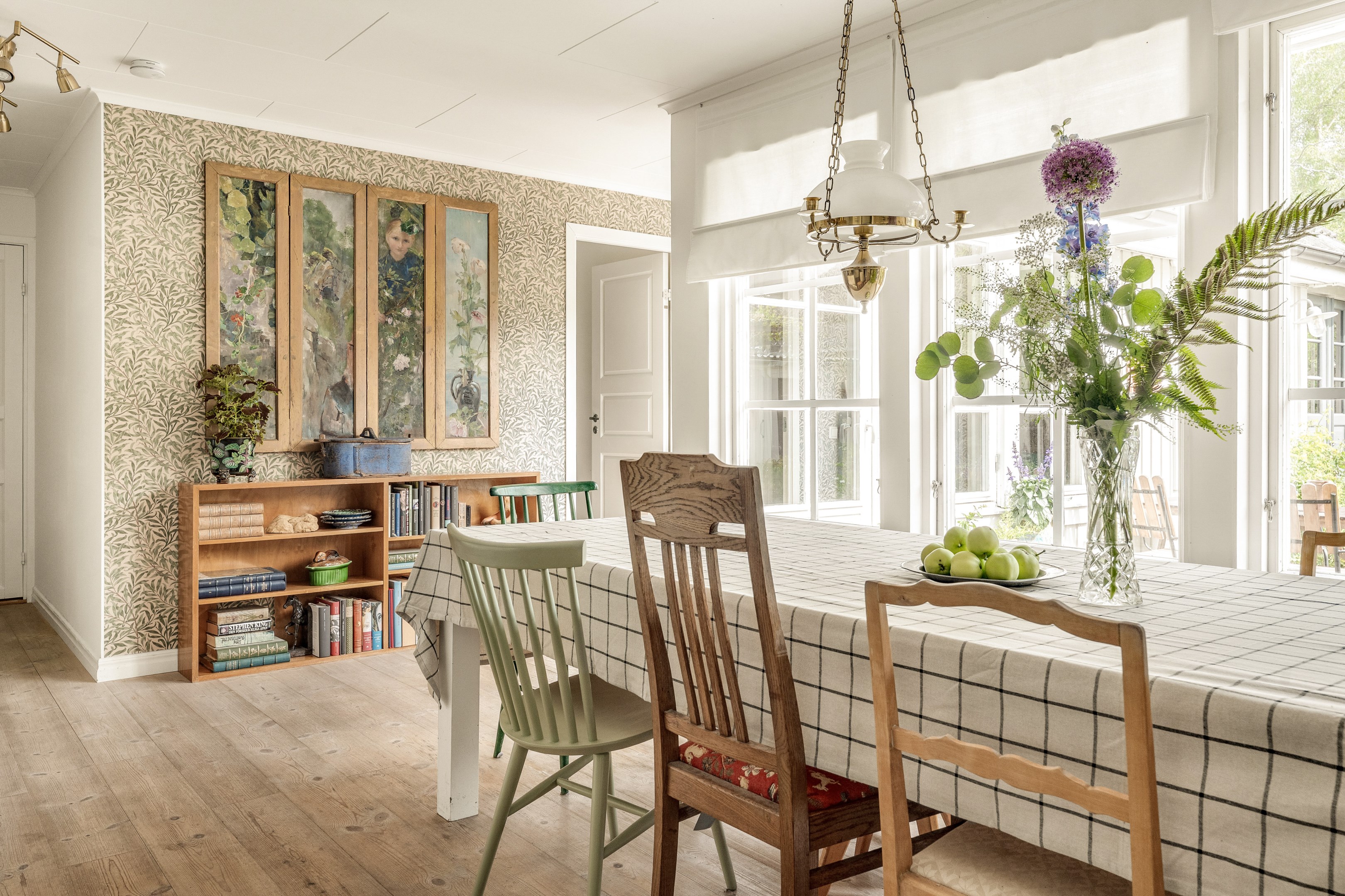 Bostadsbild från Stubbåkersvägen 28, Såld i Storvreta, Uppsala