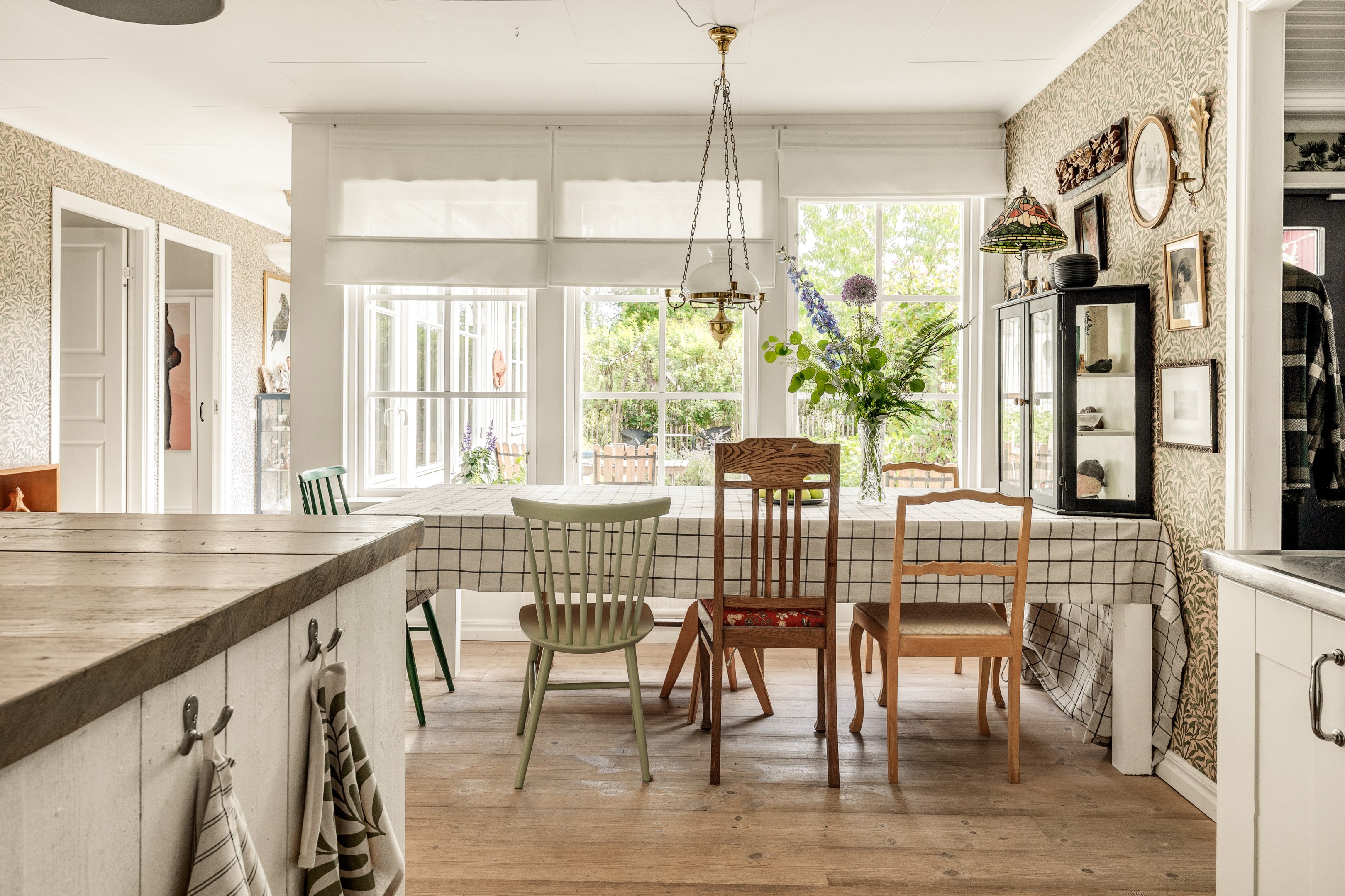 Bostadsbild från Stubbåkersvägen 28, Såld i Storvreta, Uppsala