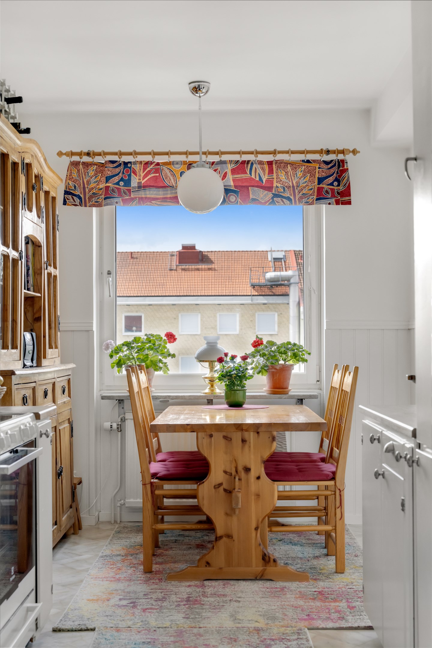 Bostadsbild från Sturegatan 2B, Till salu i Främre Luthagen, Uppsala