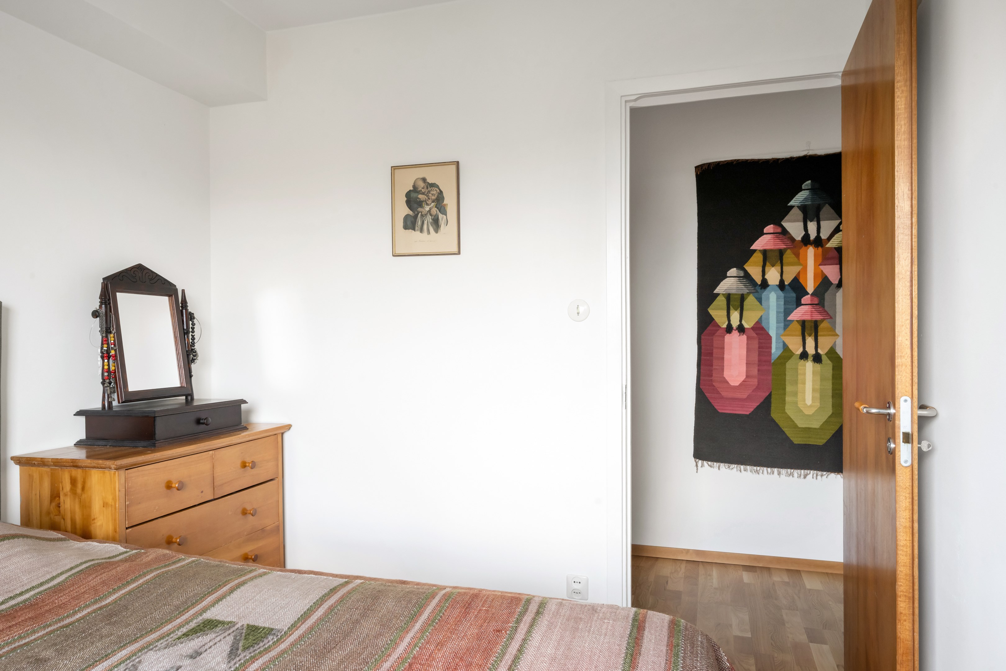 Bostadsbild från Sturegatan 2B, Till salu i Främre Luthagen, Uppsala