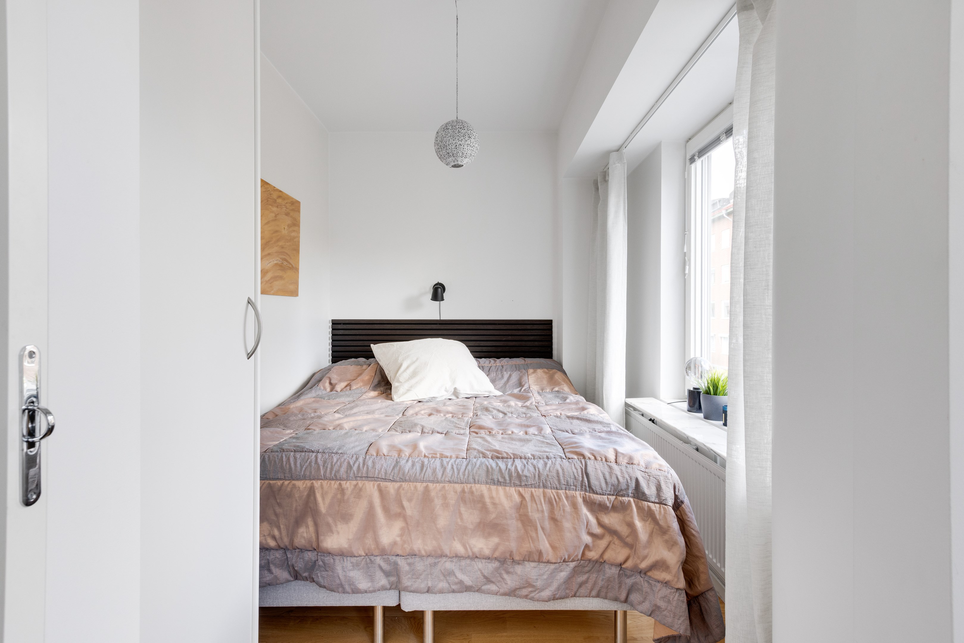 Bostadsbild från Sturegatan 4B, Till salu i Främre Luthagen, Uppsala