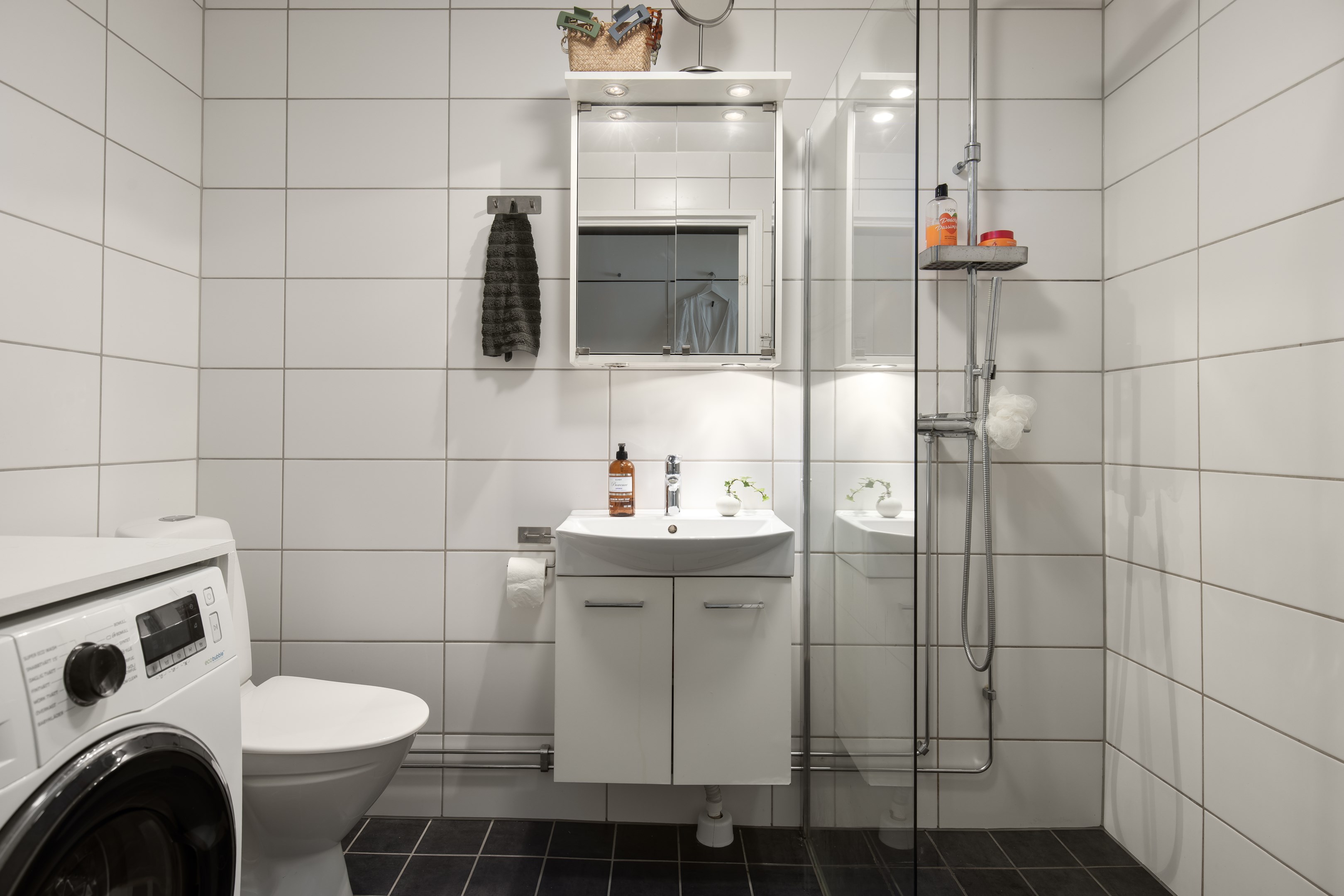 Bostadsbild från Tranvägen 11, Såld i Saltängen, Nacka