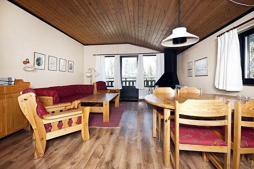  Storstuga med eldstad