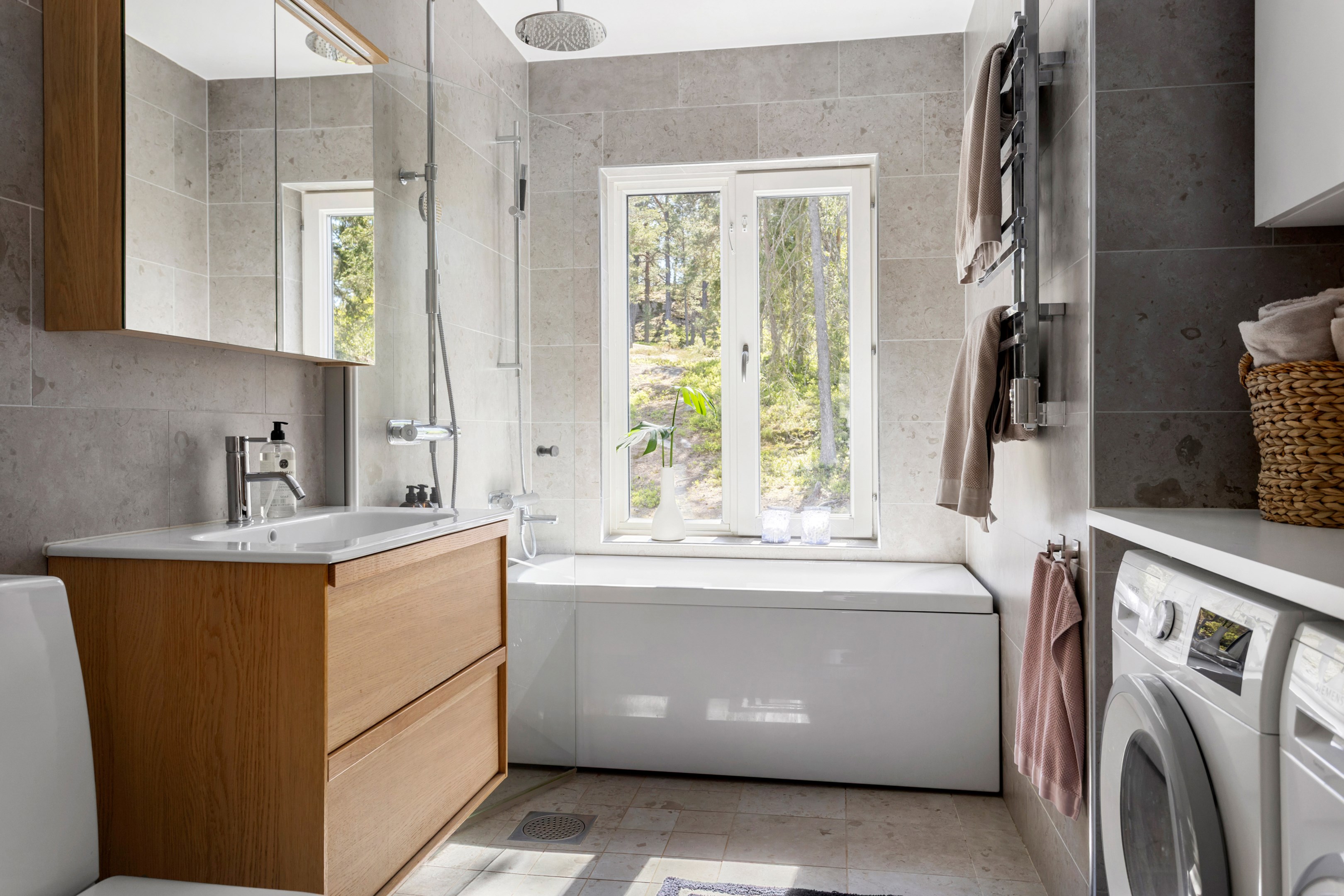 Bostadsbild från Skurusundsvägen 99A, Till salu i Skuru, Nacka