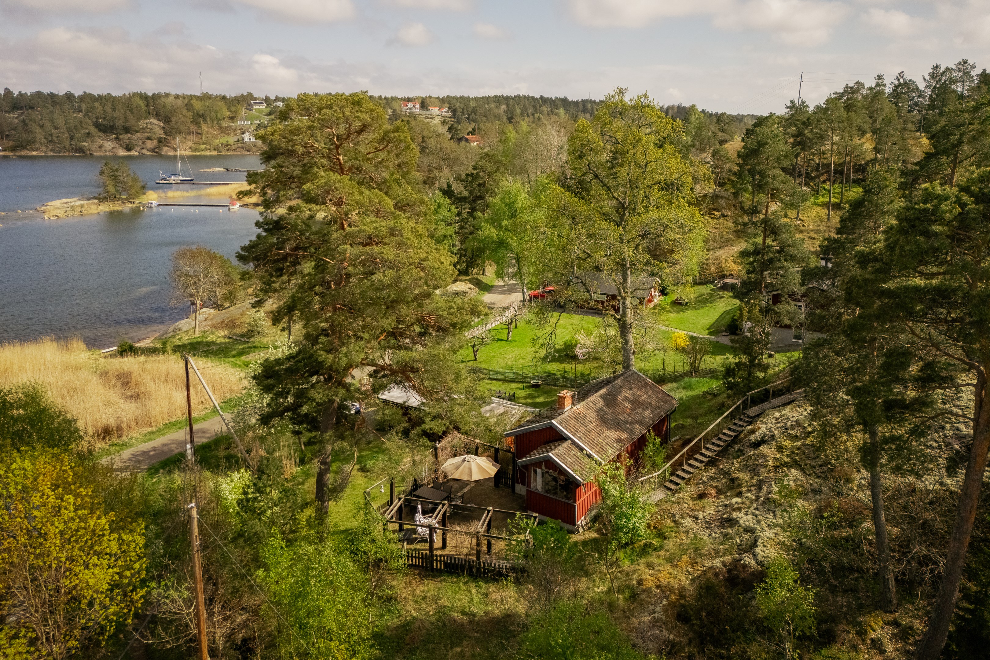 Bostadsbild från Hanstanäsvägen 28, Såld i Saltarö, Värmdö
