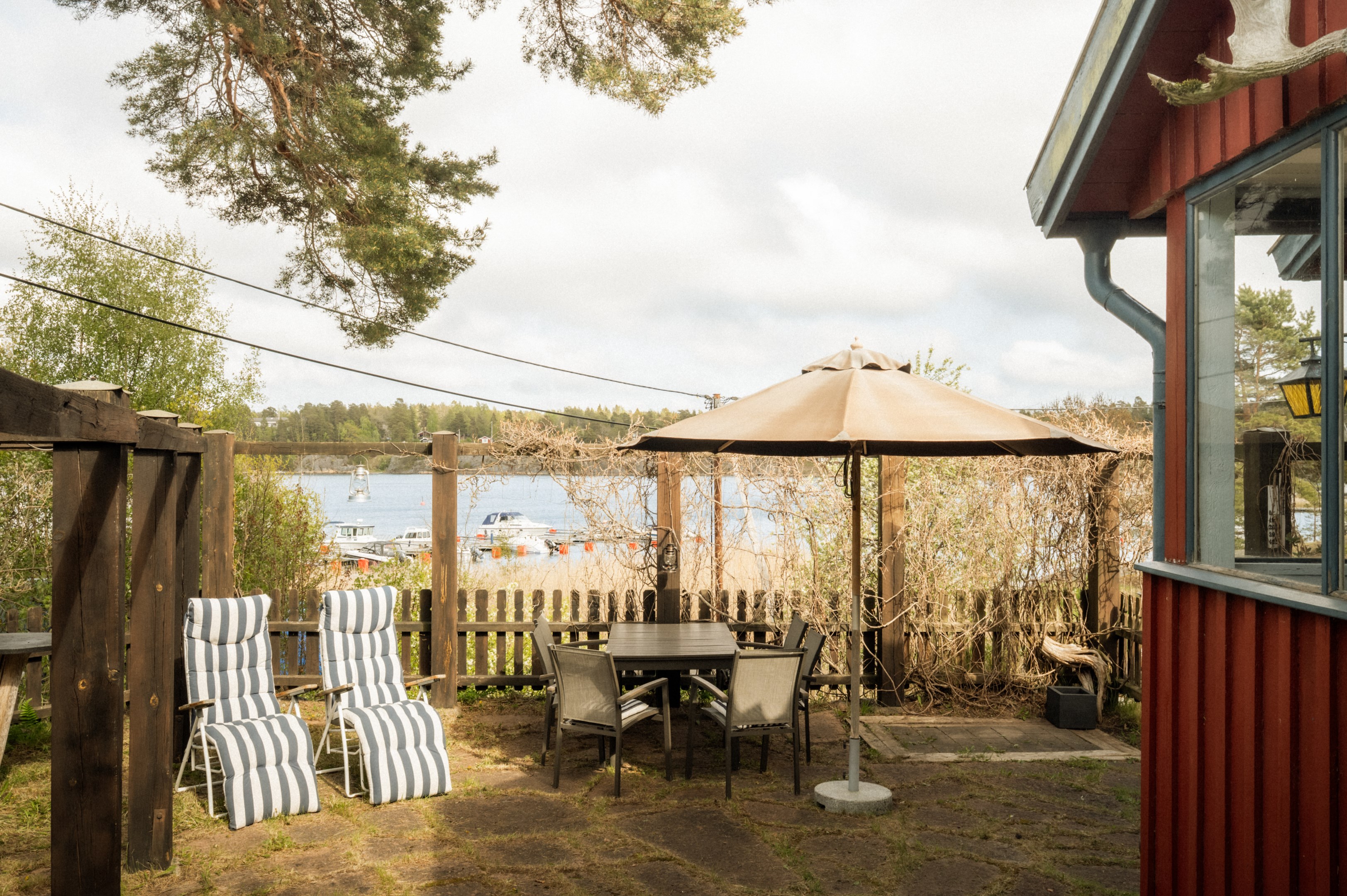 Bostadsbild från Hanstanäsvägen 28, Såld i Saltarö, Värmdö