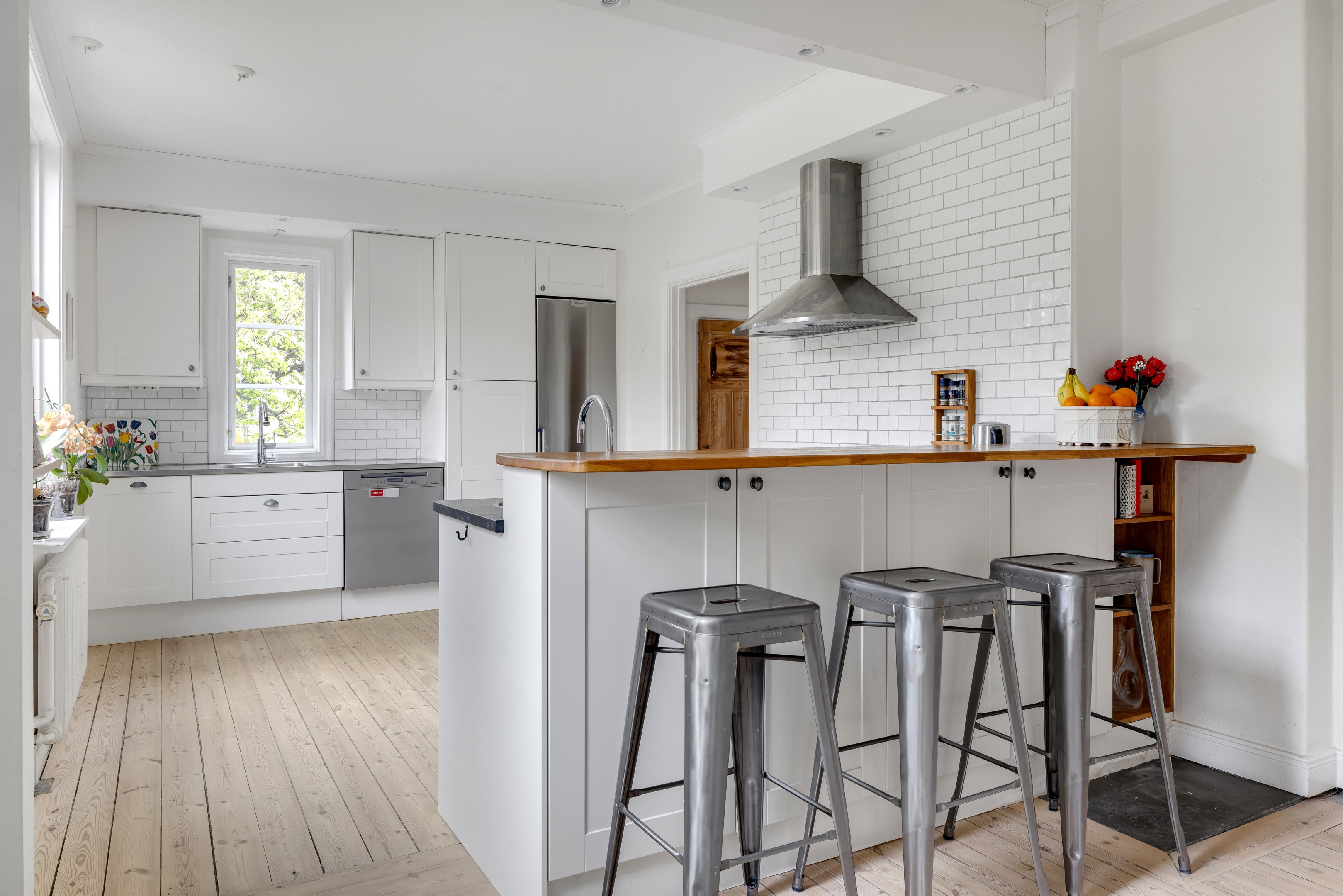 Bostadsbild från Valhallagatan 27, Såld i Främre Svartbäcken, Uppsala
